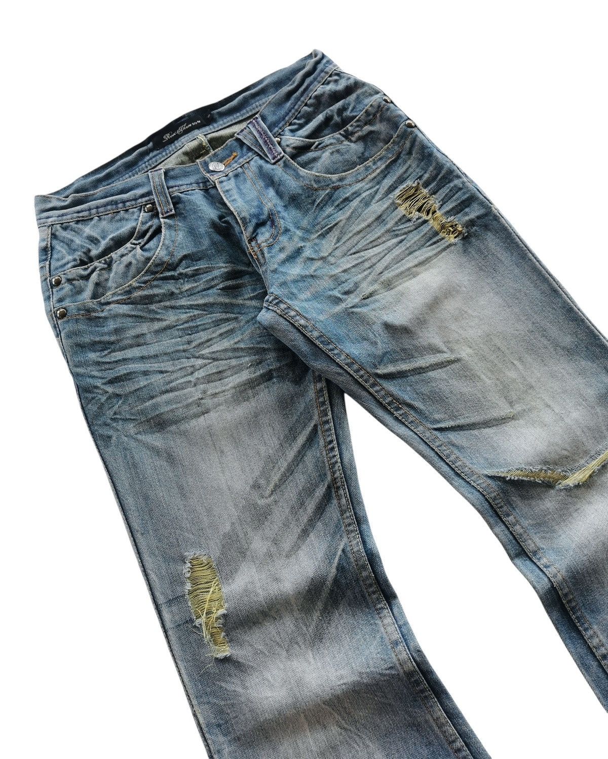 Jean Root Three Flared Distressed Whiskering Clawmark Jeans Size US 28 / EU 44 - 5 Thumbnail