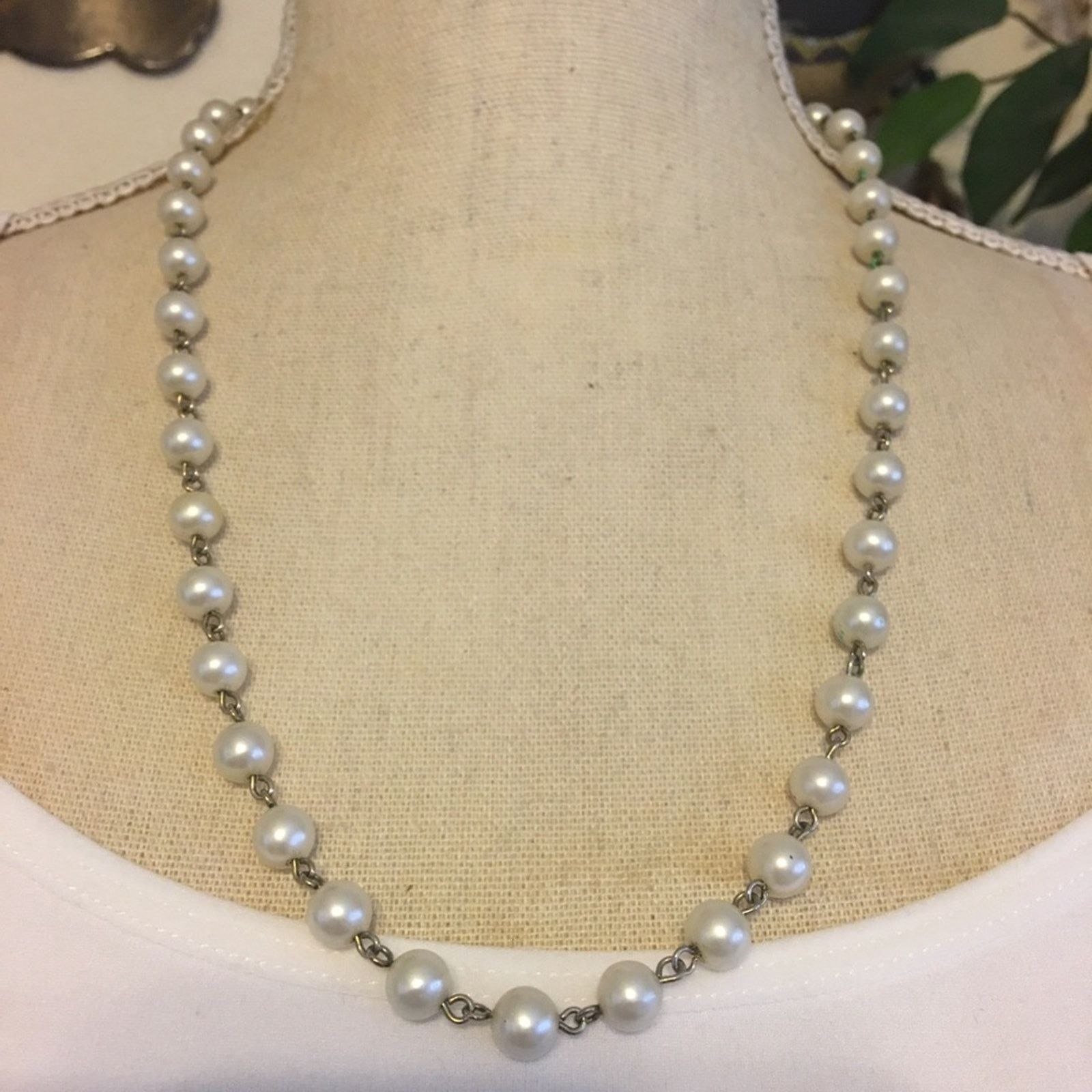 Vintage Vintage 70s faux pearl chain necklace Size ONE SIZE - 1 Thumbnail