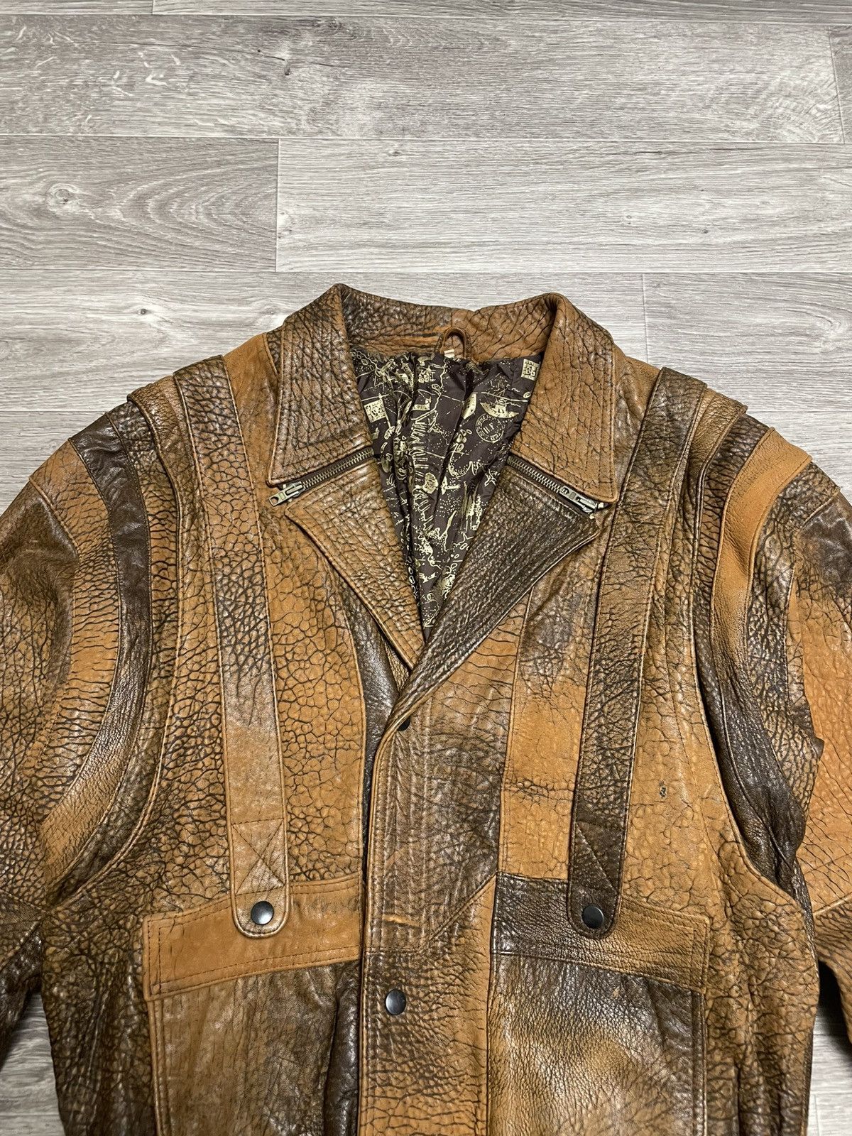 Leather Vintage Leather Brown Patterned Bomber Jacket 90s Size US M / EU 48-50 / 2 - 2 Thumbnail