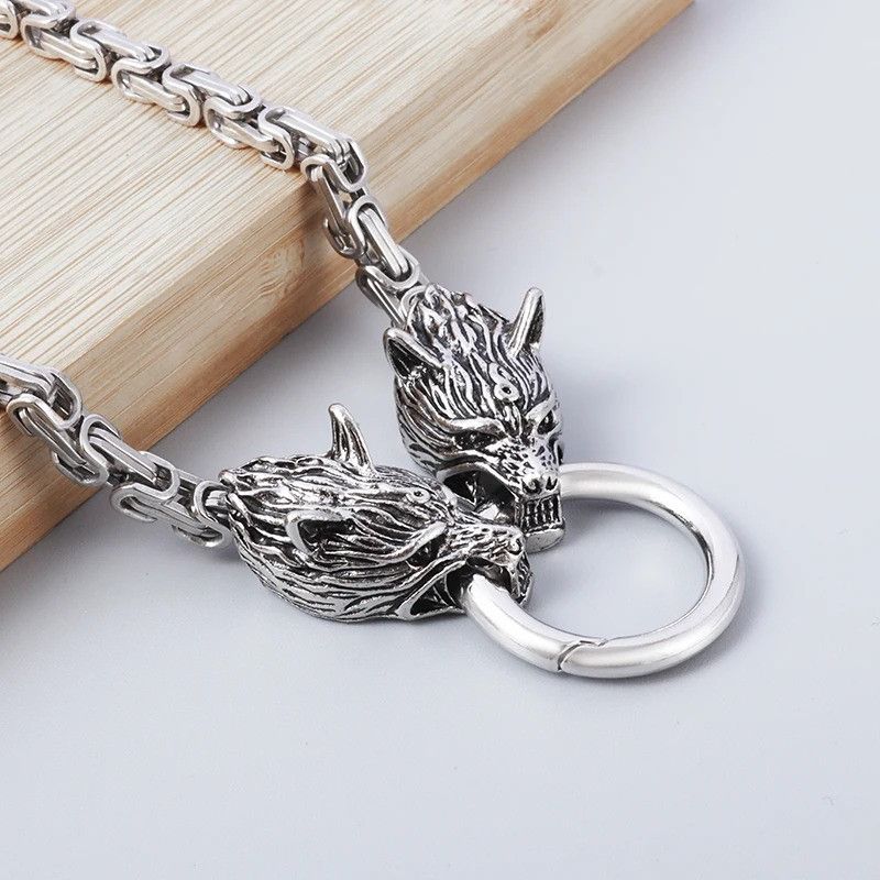 Vintage Nordic Wolf Head Necklace Size ONE SIZE - 5 Thumbnail