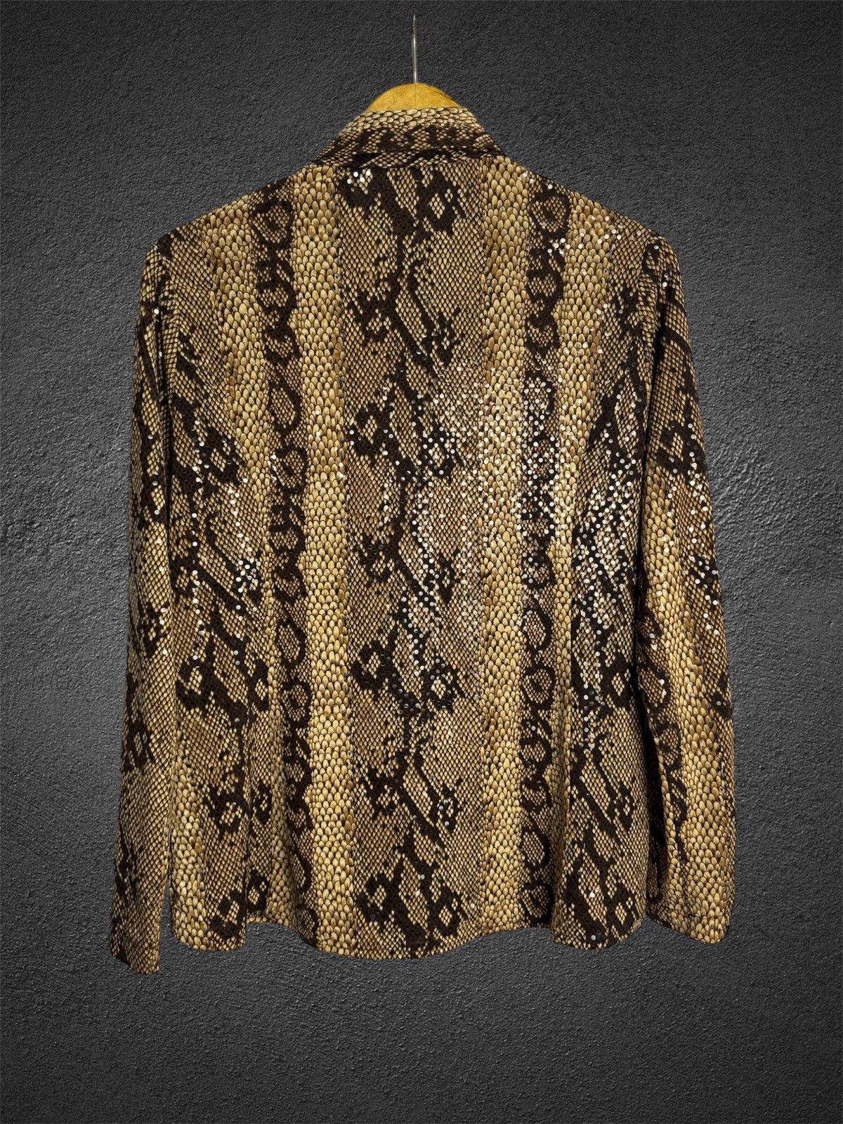 If Six Was Nine × Japanese Brand × Vintage Snake Pyhton Skin Button Shirt Unknow Size US M / EU 48-50 / 2 - 2 Thumbnail