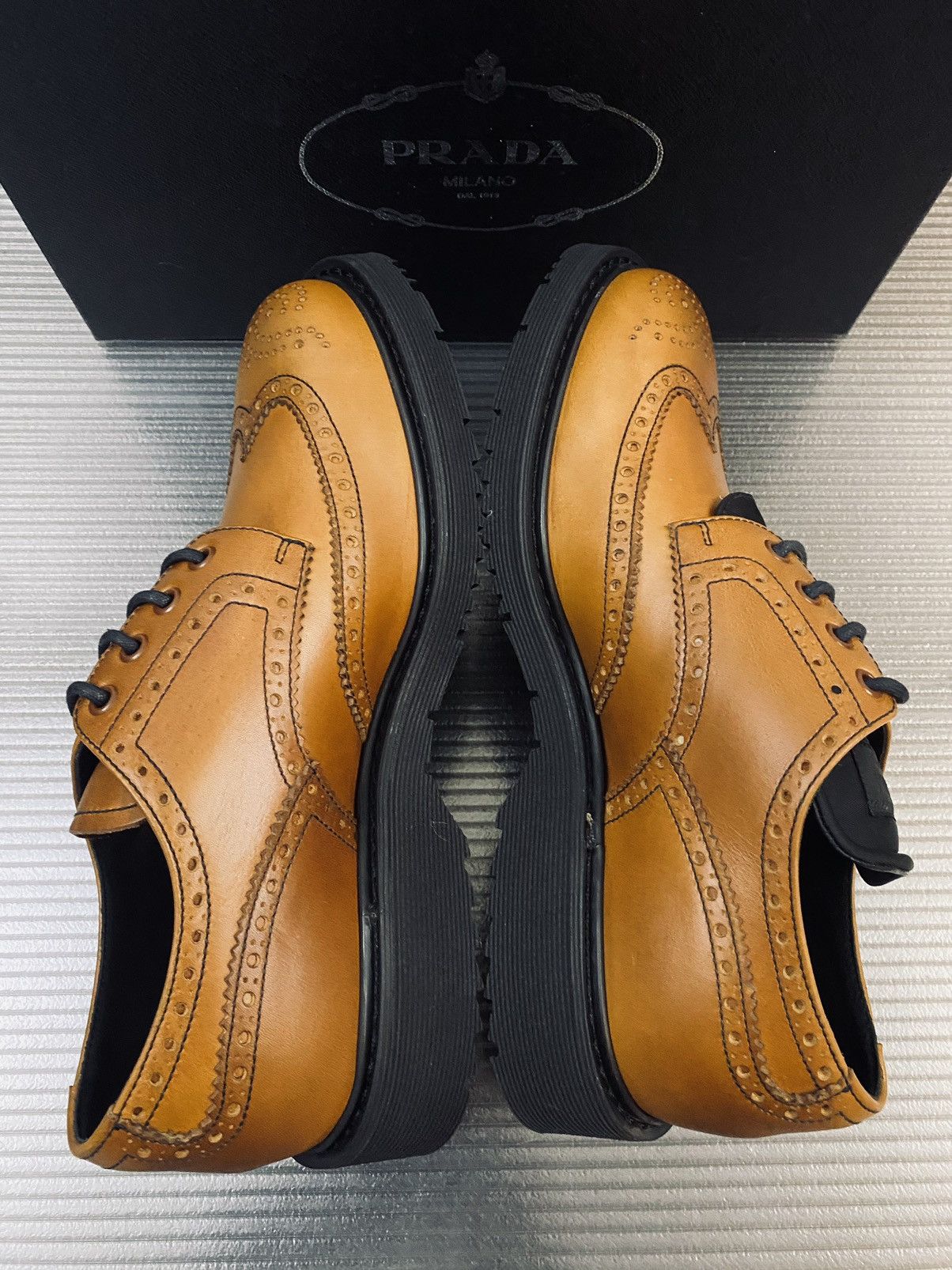 Prada Prada 🇮🇹 brown pull up comfort sole brogue 7 UK NEW Size US 8 / EU 41 - 9 Thumbnail