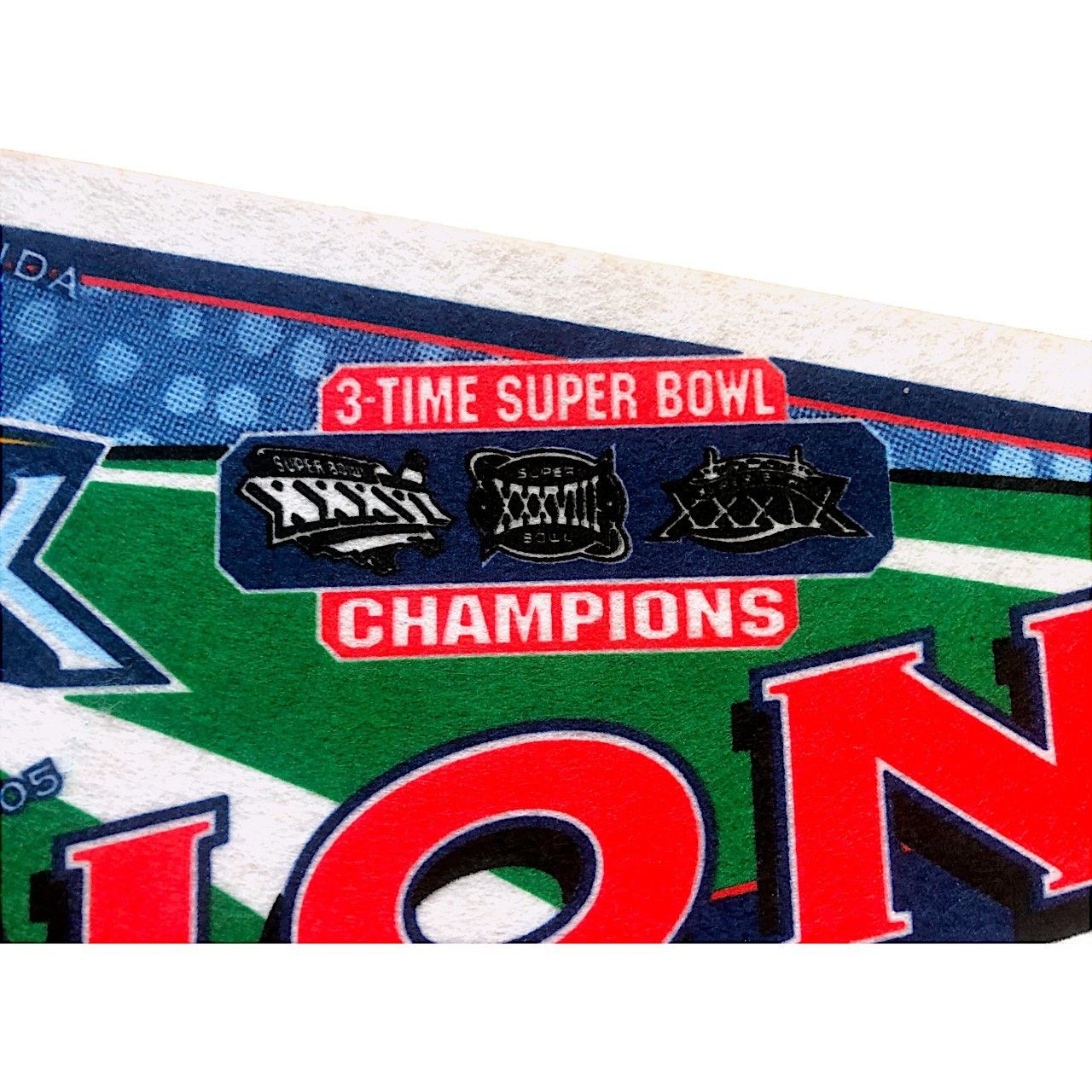 NFL New England Patriots 2005 Super Bowl XXXIX Champions Pennant Size ONE SIZE - 5 Thumbnail
