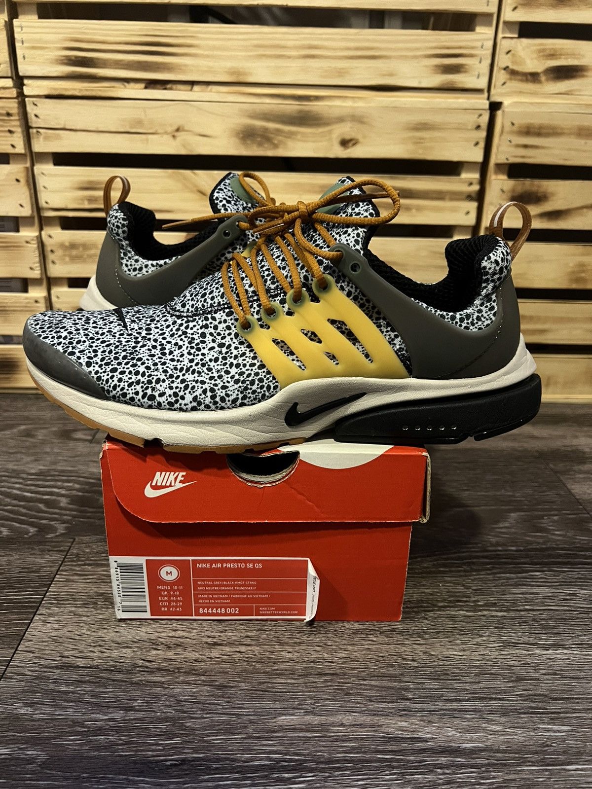 Nike Nike Air Presto RARE SE QS “Safari” Size M (Fits 10-11) Size US 10.5 / EU 43-44 - 1 Thumbnail