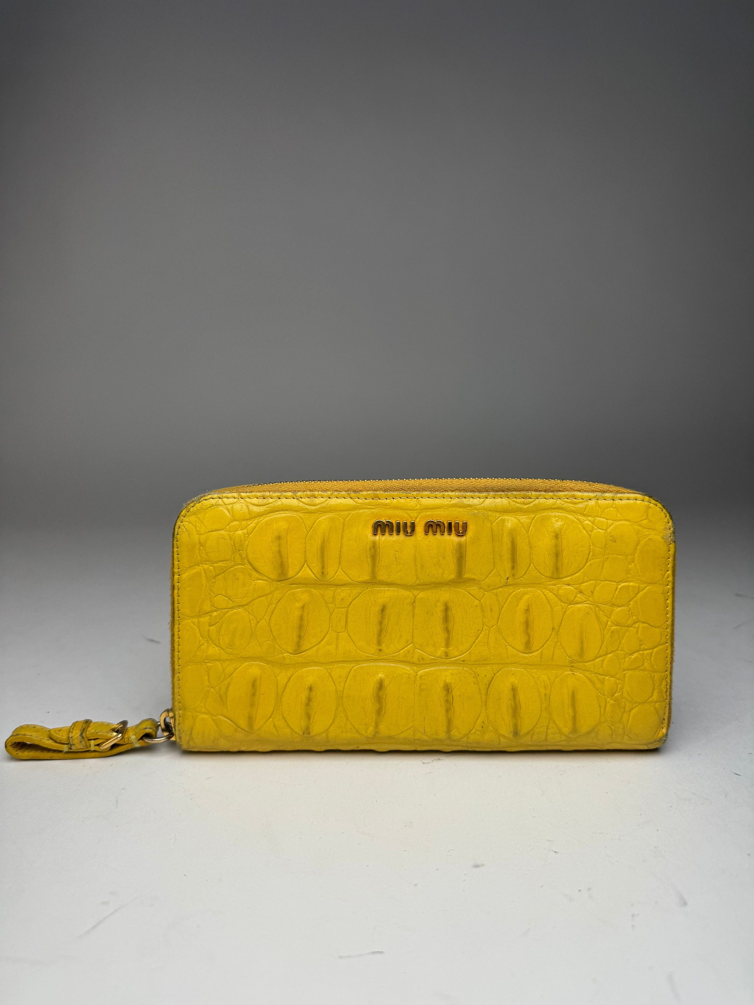 Miu Miu Vintage Leather Wallet Yellow Size ONE SIZE - 1 Thumbnail