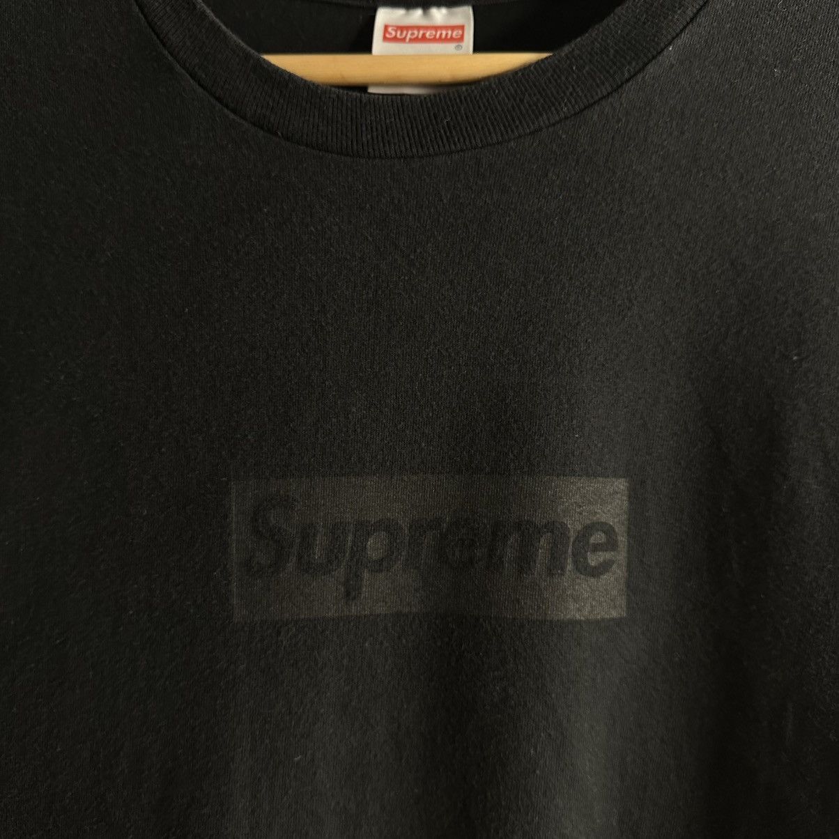 Supreme Supreme Box Logo 23SS Black in Black T-shirts Rare tee Size US L / EU 52-54 / 3 - 5 Thumbnail