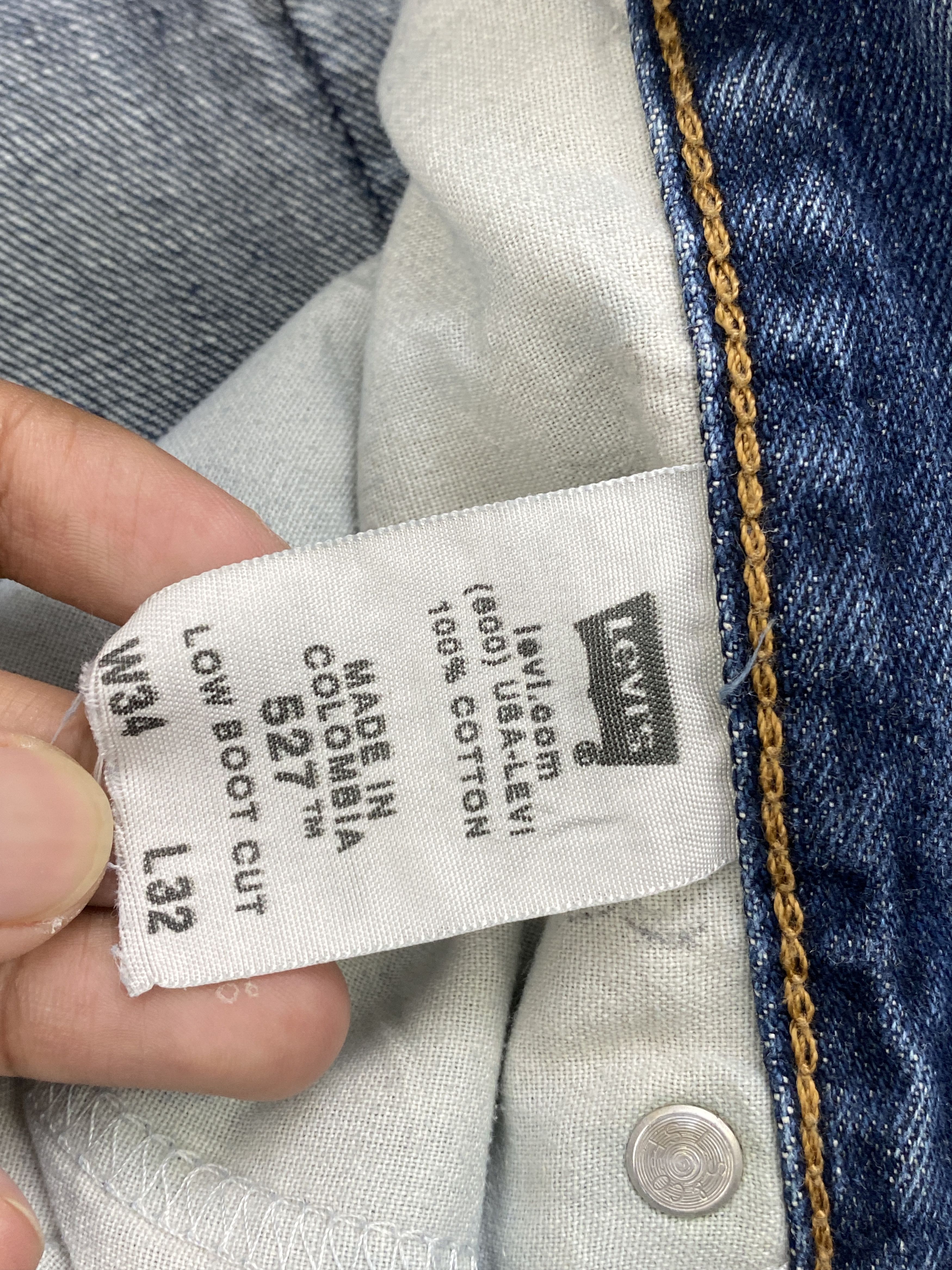 Levi's × Vintage Faded Blue Vintage Levi's 527 Bootcut Jeans Size US 35 - 12 Thumbnail