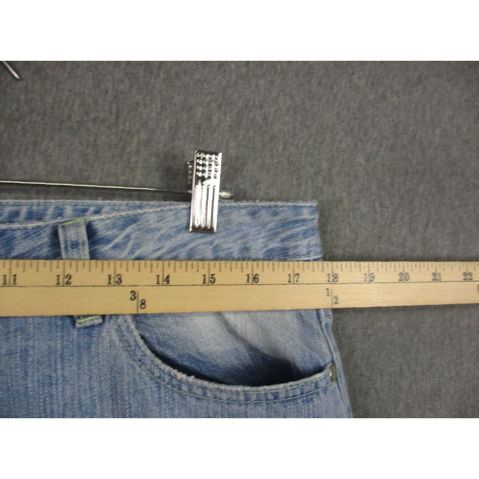 Buffalo David Bitton VINTAGE Buffalo David Bitton Banker Jeans Mens 34 Straight Leg Frayed Hem Blue Denim 34 Mens Jeans Size US 34 / EU 50 - 4 Thumbnail