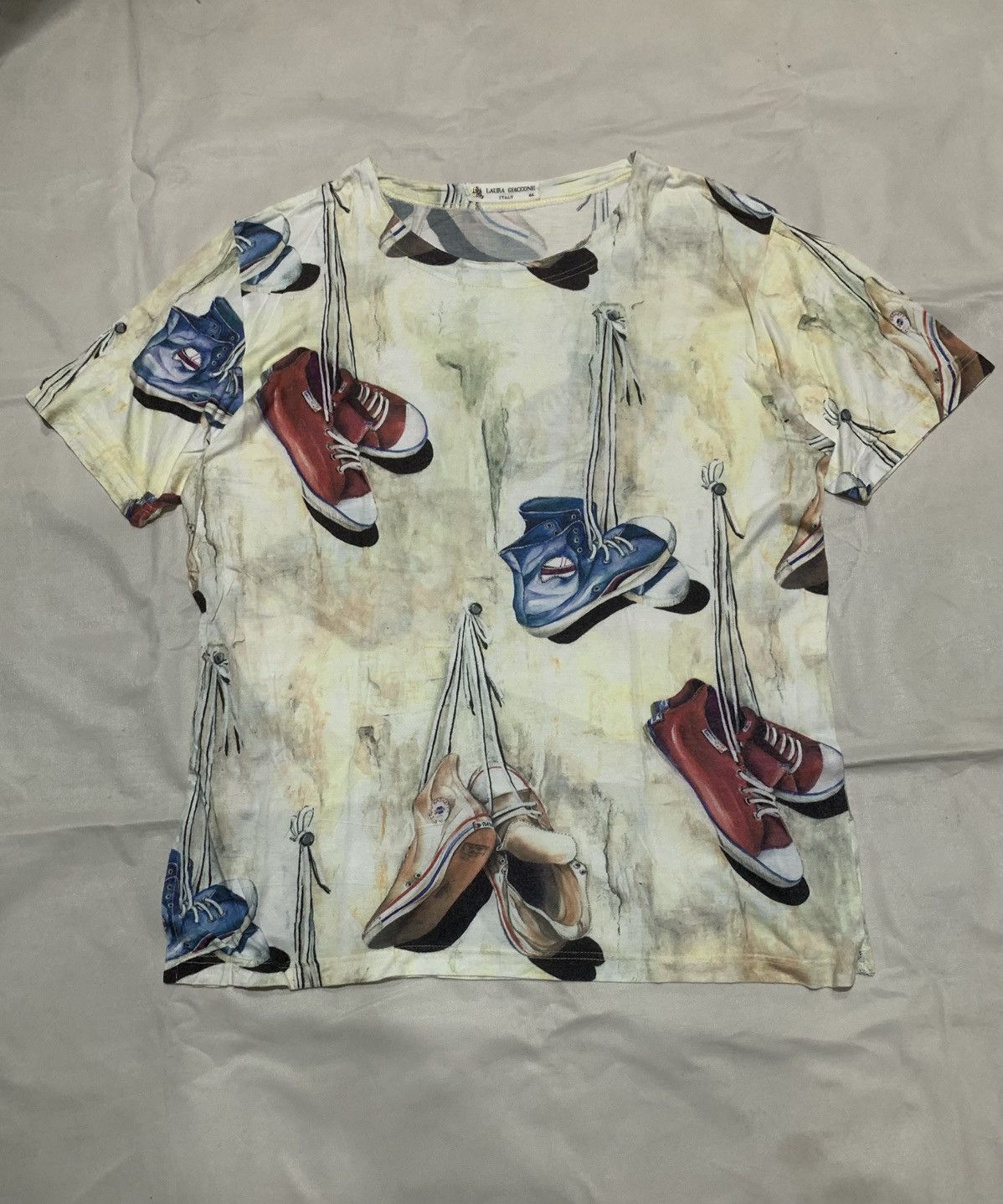Laura Giacone AOP Vintage Shoes Style Tee
