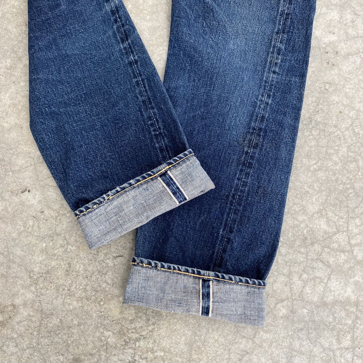 Denime Vintage 90’s Denime Faded Blue Distressed Selvedge Jeans Size US 29 - 2 Thumbnail