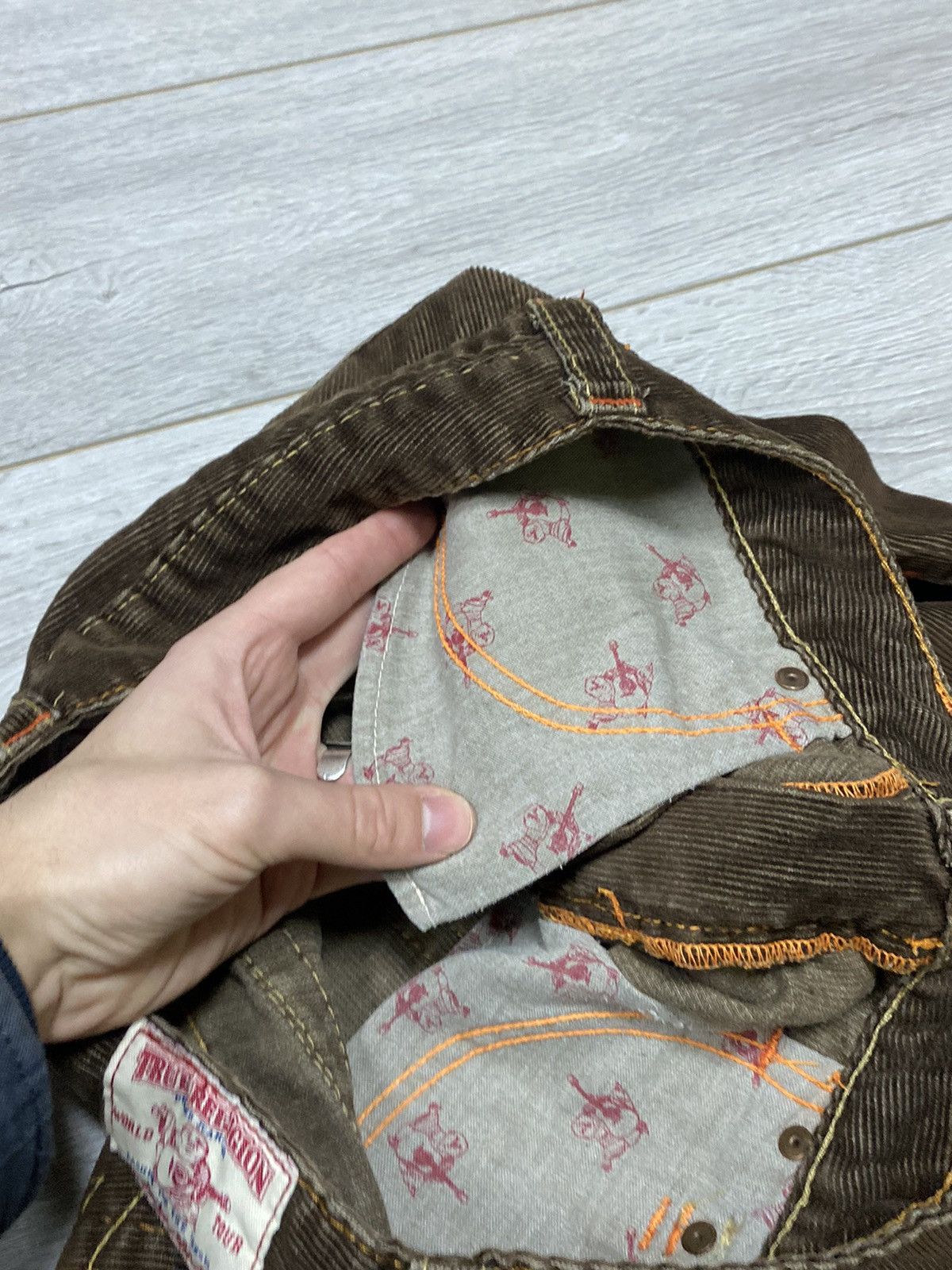 True Religion True Religion RARE corduroy vintage USA stitched flare jeans Size 30" / US 8 / IT 44 - 8 Thumbnail