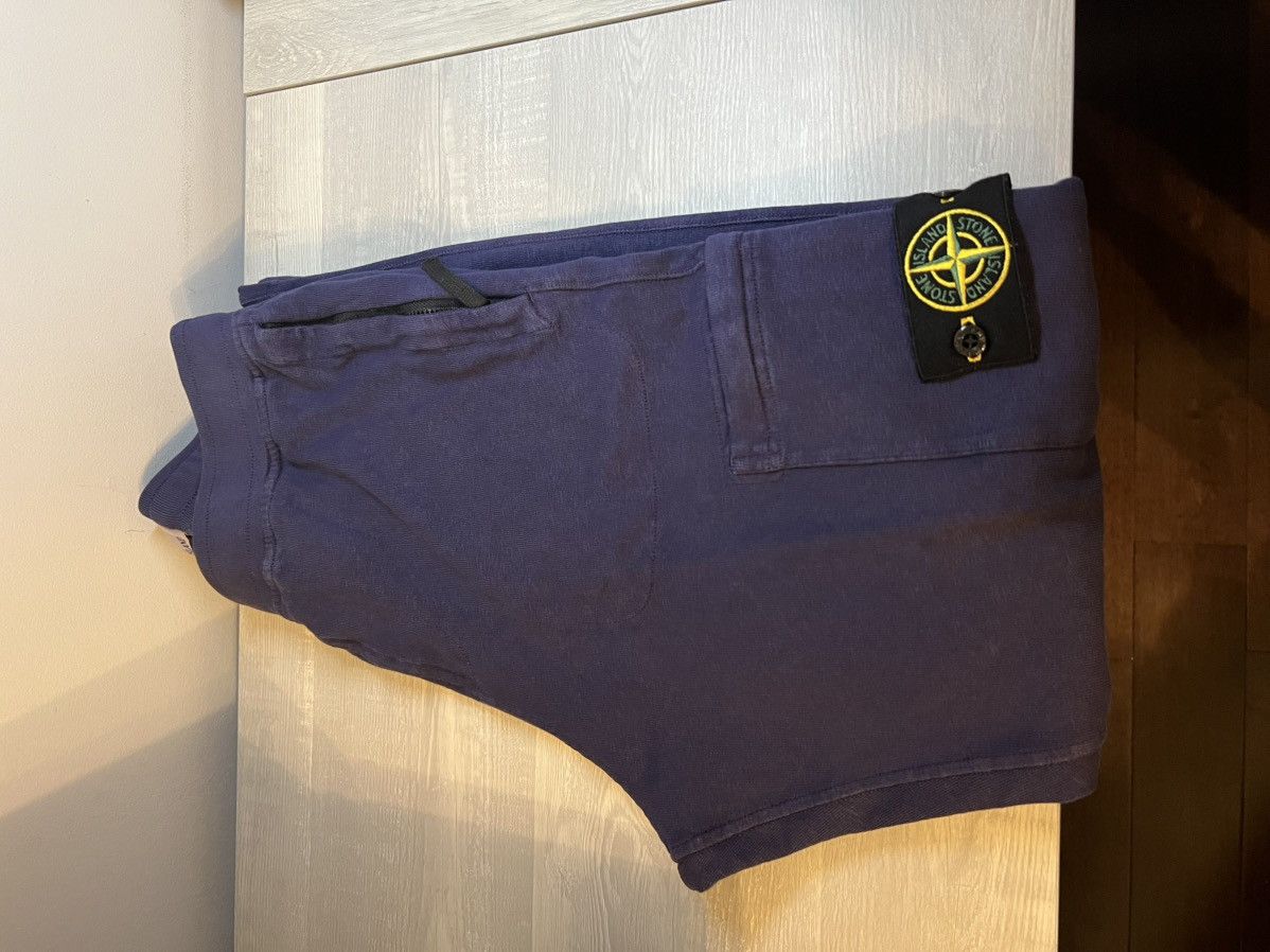 Stone Island Stone island dark blue wash joggers size S Size US 32 / EU 48 - 10 Thumbnail