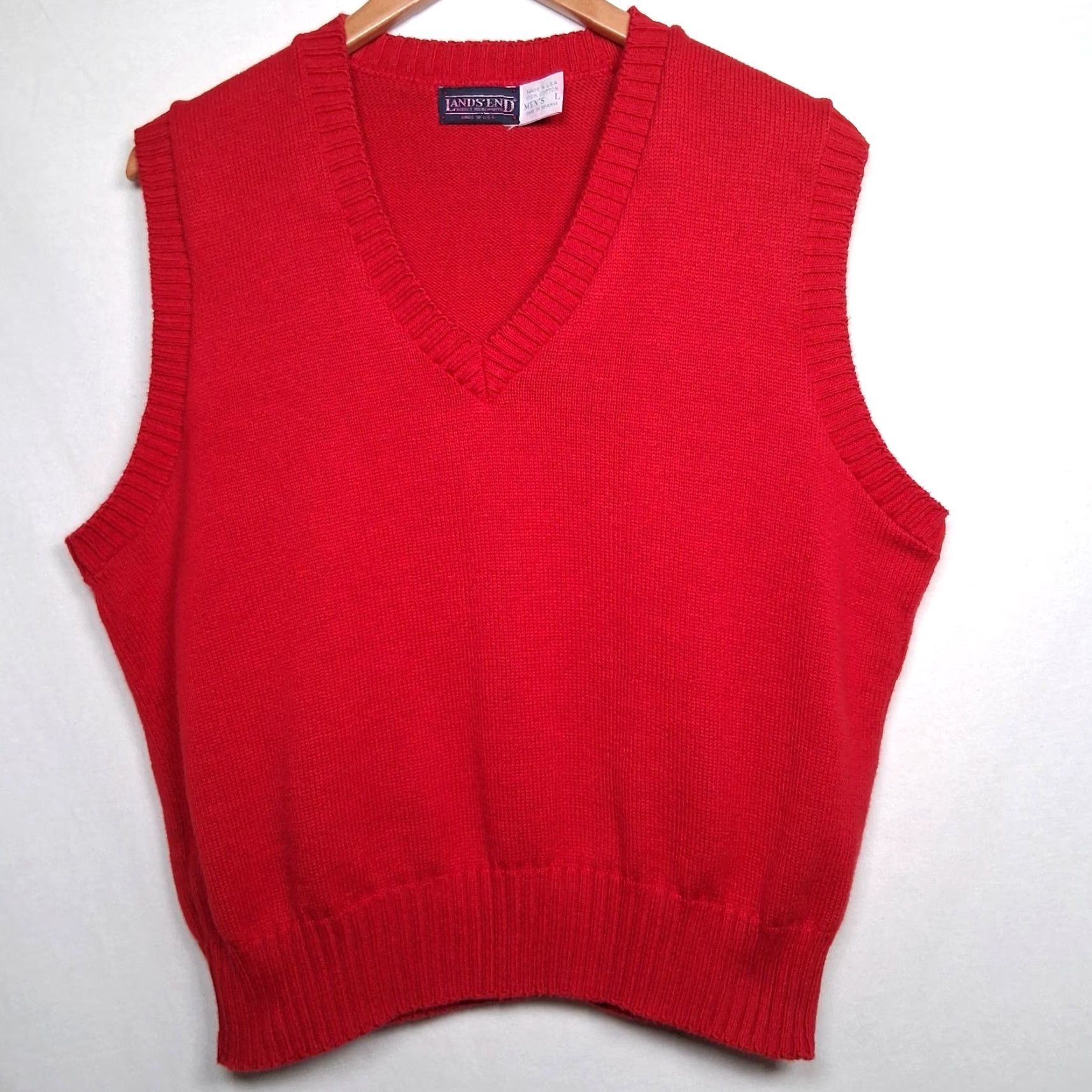 Lands' End VINTAGE Lands' End Sweater Vest Classic Red Cotton Knit V Neck USA Men's L Red 90s Holiday Office Wear Vest Mens Size US L / EU 52-54 / 3 - 2 Thumbnail