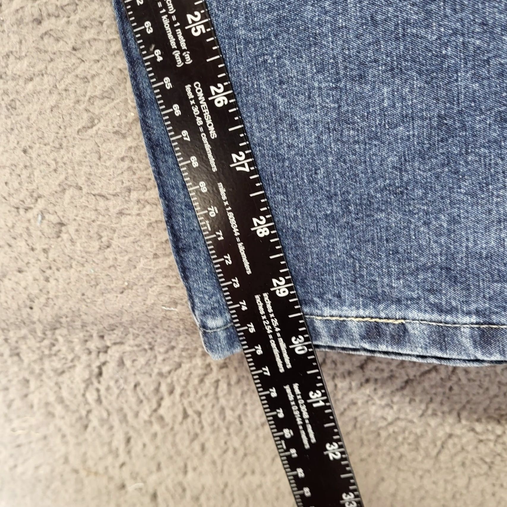 Wrangler VINTAGE? No, but use best: Wrangler Carpenter Jeans Men's 32x30 Blue Baggy Wide Leg Workwear Denim EUC Size US 32 / EU 48 - 5 Thumbnail