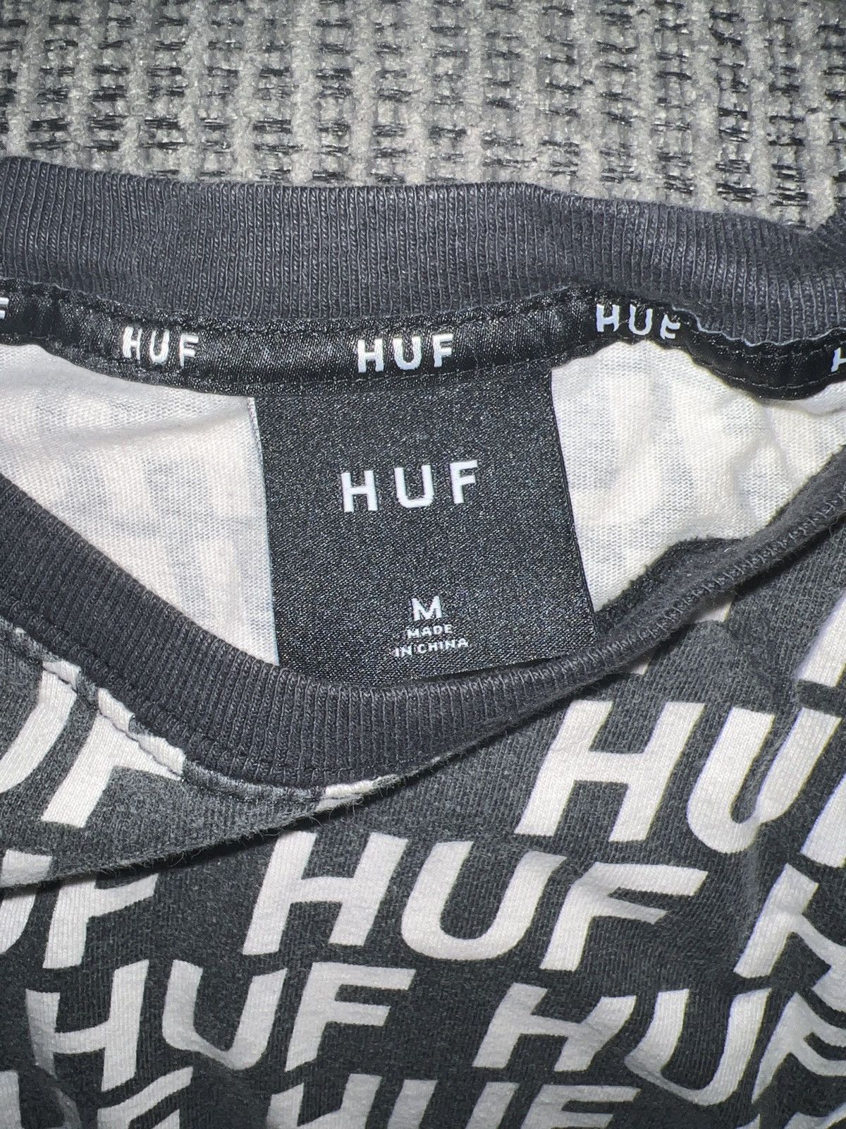 Huf Huf All-Over Tee Size US M / EU 48-50 / 2 - 6 Thumbnail