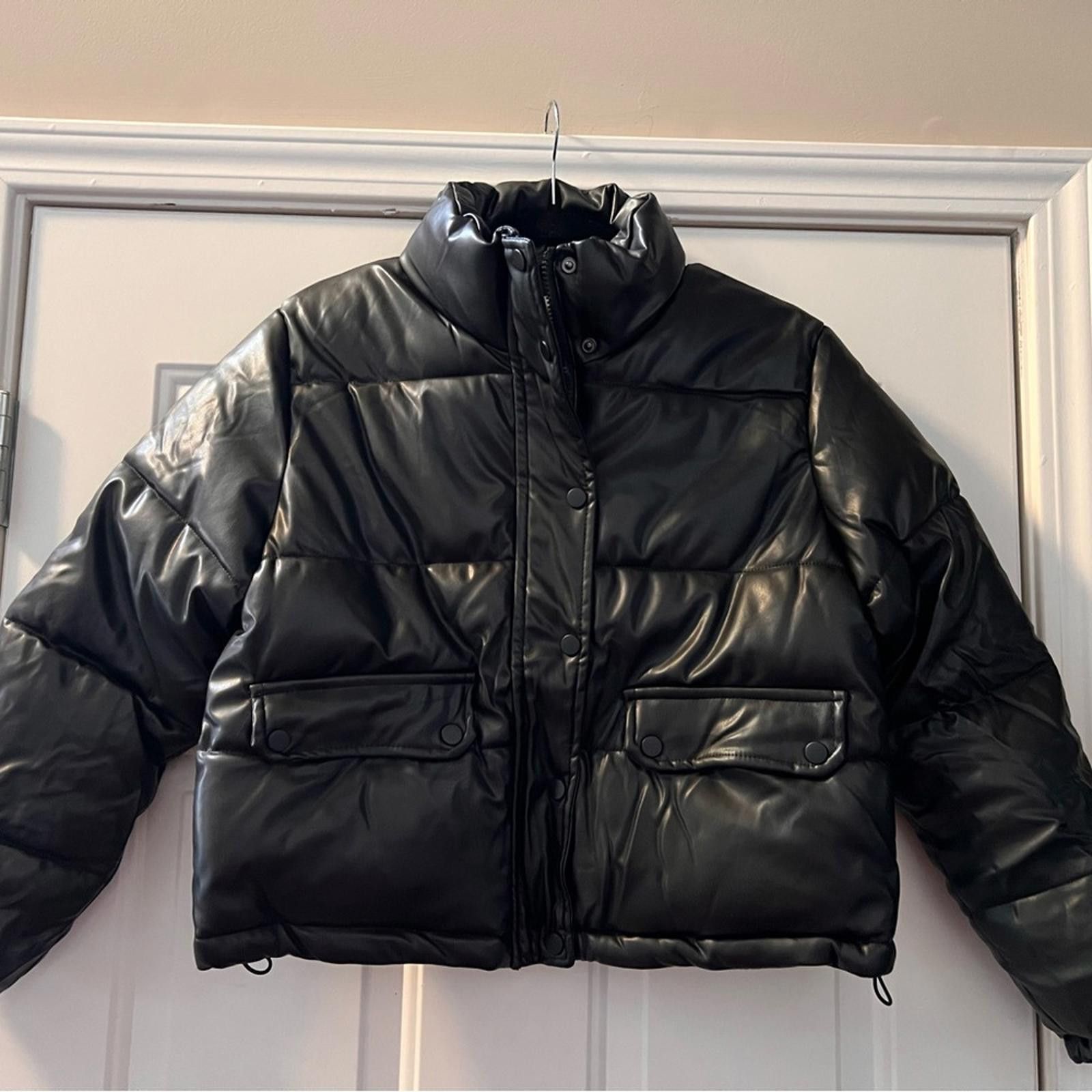 Other C&C California Black Puffer Jacket Size L / US 10 / IT 46 - 3 Thumbnail