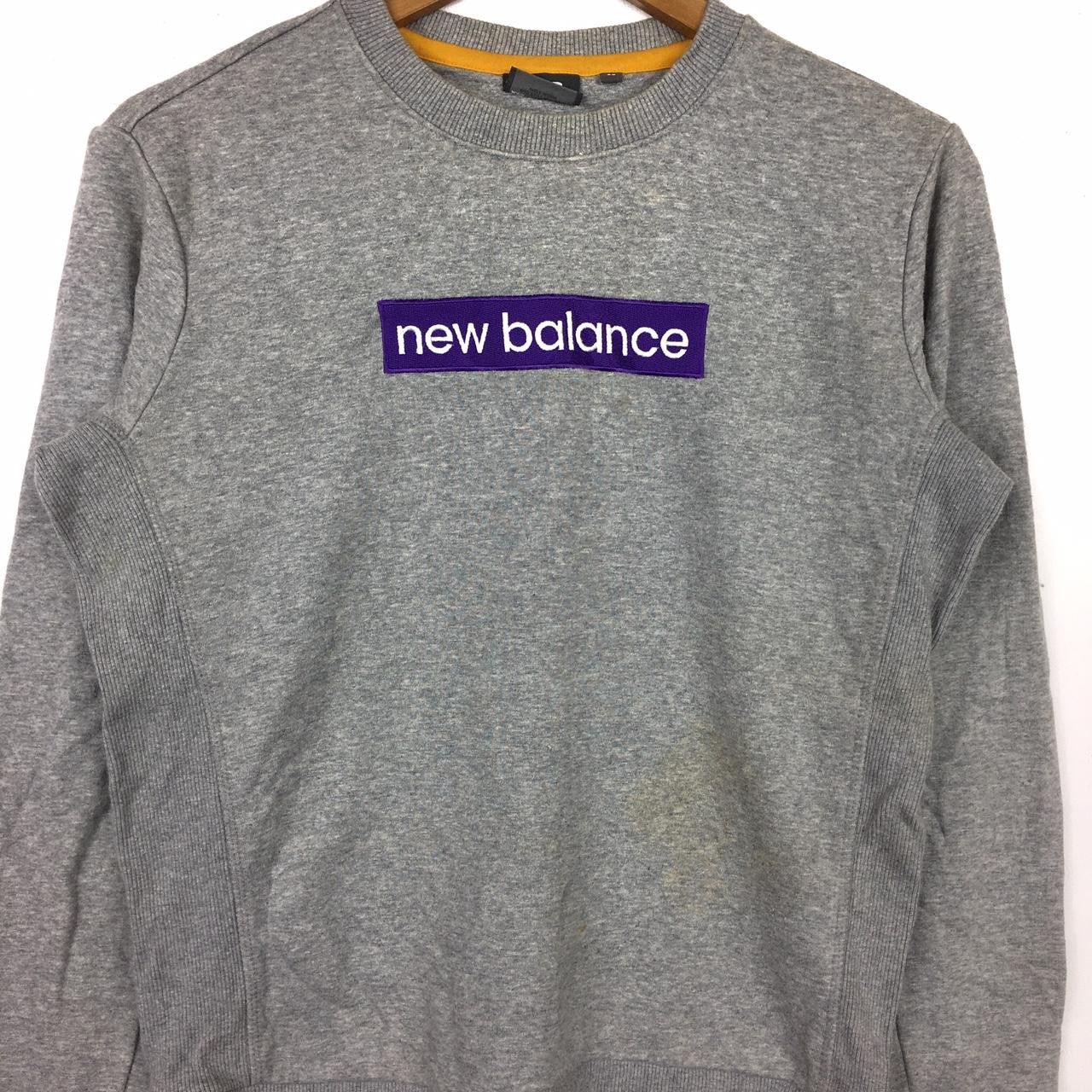 New Balance NEW BALANCE Sweatshirt Sweater Jumper Box Logo Crewneck Size US S / EU 44-46 / 1 - 2 Thumbnail