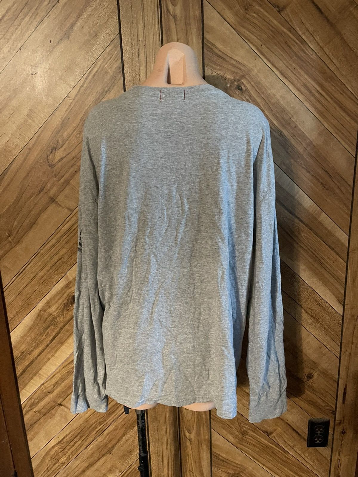 Gap Gap Vintage Y2K 2002 XXL Gray Long Sleeve Pocket T-Shirt Size US XXL / EU 58 / 5 - 8 Thumbnail