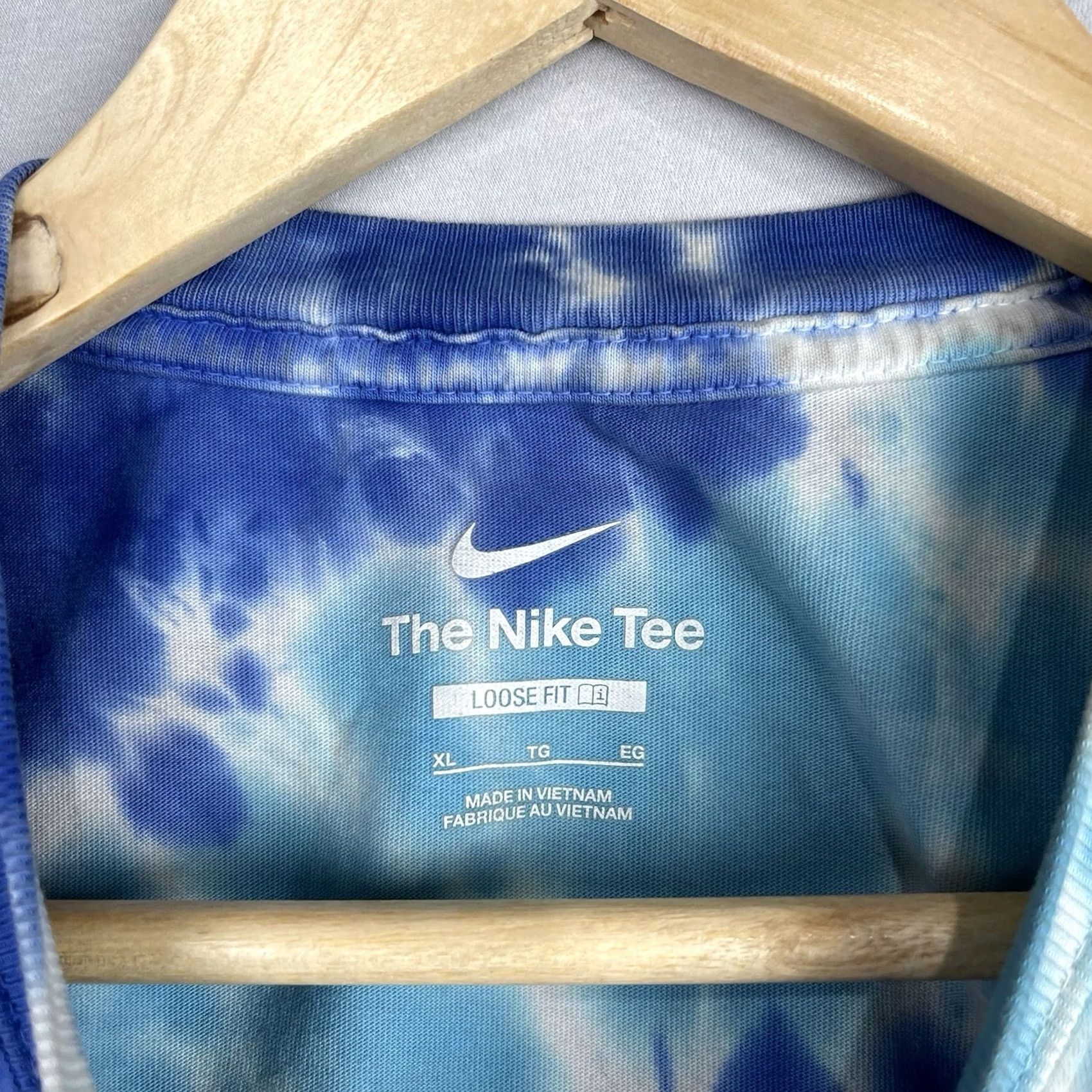 Nike Nike LeBron Space Jam A New Legacy Tune Squad Shirt Mens XL Blue Tie Dye Graphic Print Shoes? Size US XL / EU 56 / 4 - 6 Thumbnail