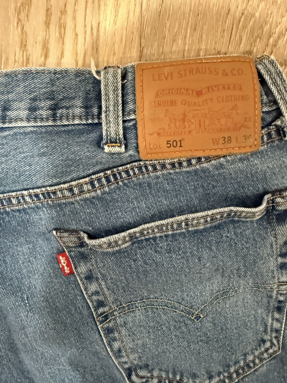 Levi's Levi’s 501 Original Jeans —Medium Wash — 38x30 — Gently Used Size US 38 / EU 54 - 5 Thumbnail