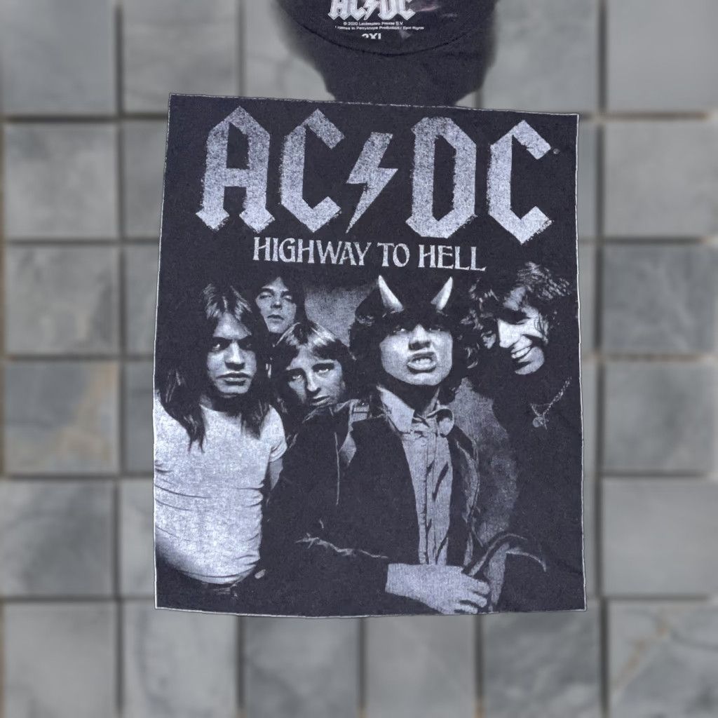 Vintage AC/DC T-Shirt Black 2XL Mens Regular Size 2XL Shirt Size US XXL / EU 58 / 5 - 1 Thumbnail