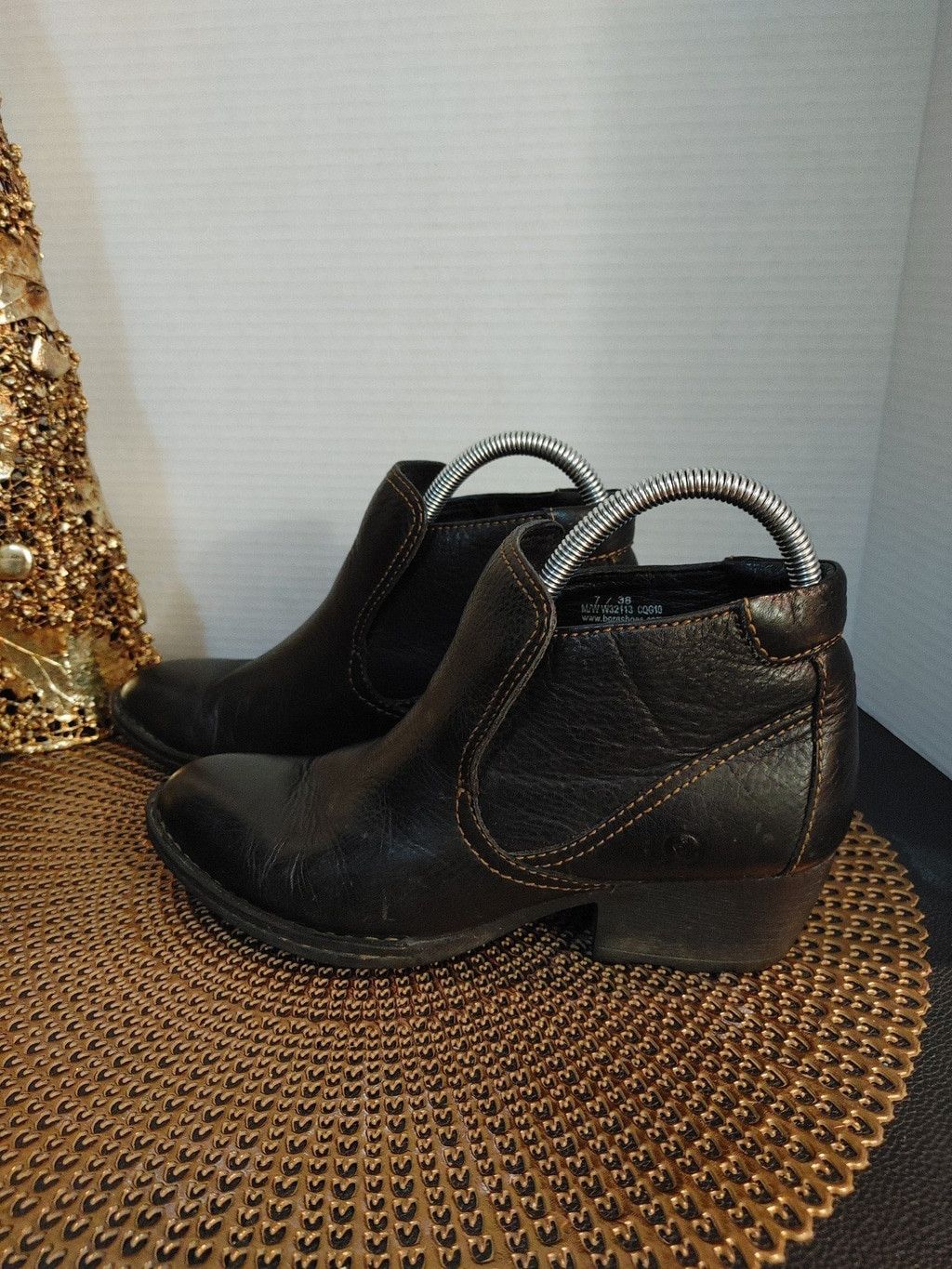Born Born Rachelle Leather Ankle Booties Size 7 Size US 7 / IT 37 - 3 Thumbnail