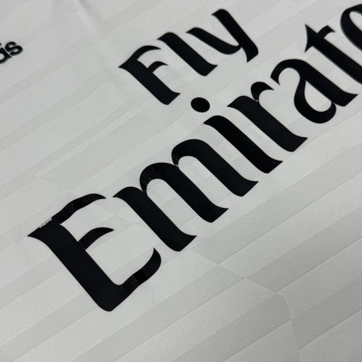 Adidas Adidas Real Madrid CF 2014/2015 Home Soccer Jersey Shirt Size US S / EU 44-46 / 1 - 11 Thumbnail