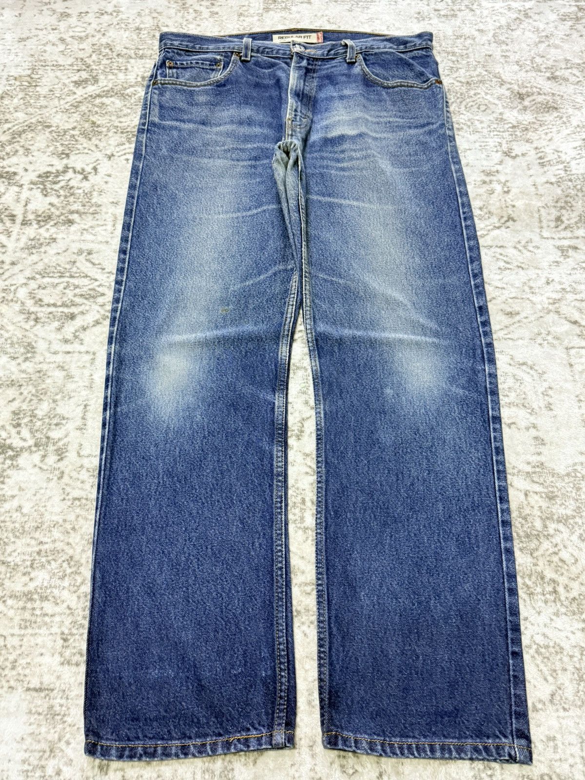 Levi's Vintage Levis 505 Regular Fit Patina Fade Wash Jeans Size US 36 / EU 52 - 1 Thumbnail
