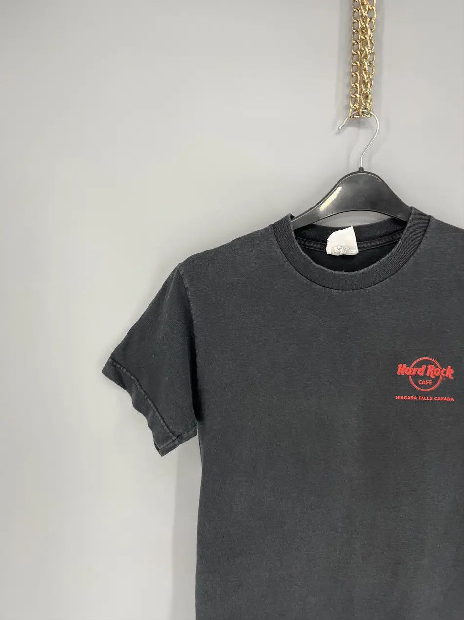 Band Tees Vintage Hard Rock Cafe Nigara Falls Canada. T-shirt Size US M / EU 48-50 / 2 - 5 Thumbnail