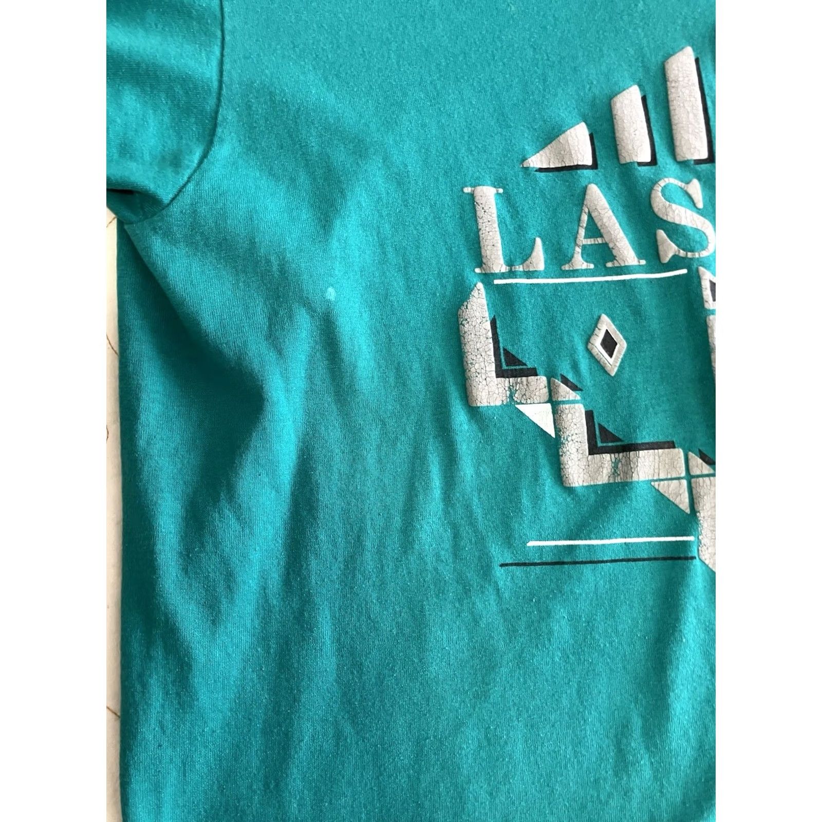 Jerzees VINTAGE Jerzees T-Shirt Teal Graphic Shirt Large L 90s Las Vegas NV Nevada Stained Mens Shirts Green Size US L / EU 52-54 / 3 - 3 Thumbnail