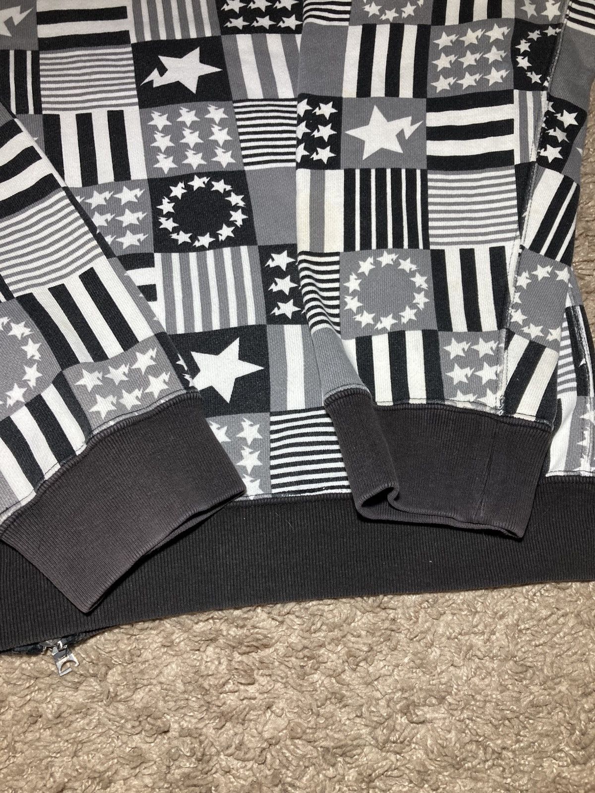 Bape 2011 Bape Sta Full Zip Patchwork Stars Stripes Flags Rip Size US L / EU 52-54 / 3 - 13 Thumbnail