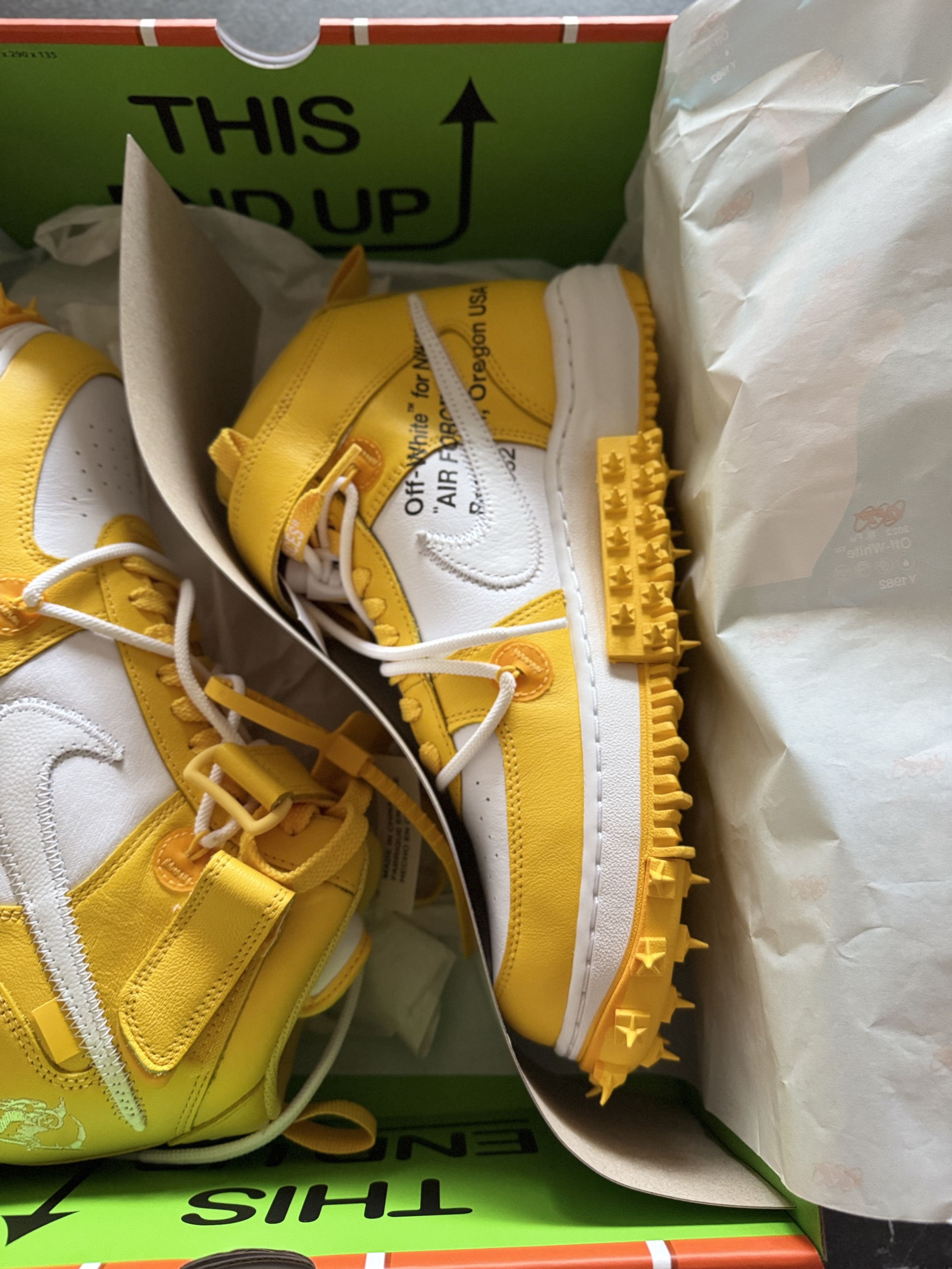 Nike × Off-White Nike x Off White Air Force 1 Mid Size US 12 / EU 45 - 2 Thumbnail