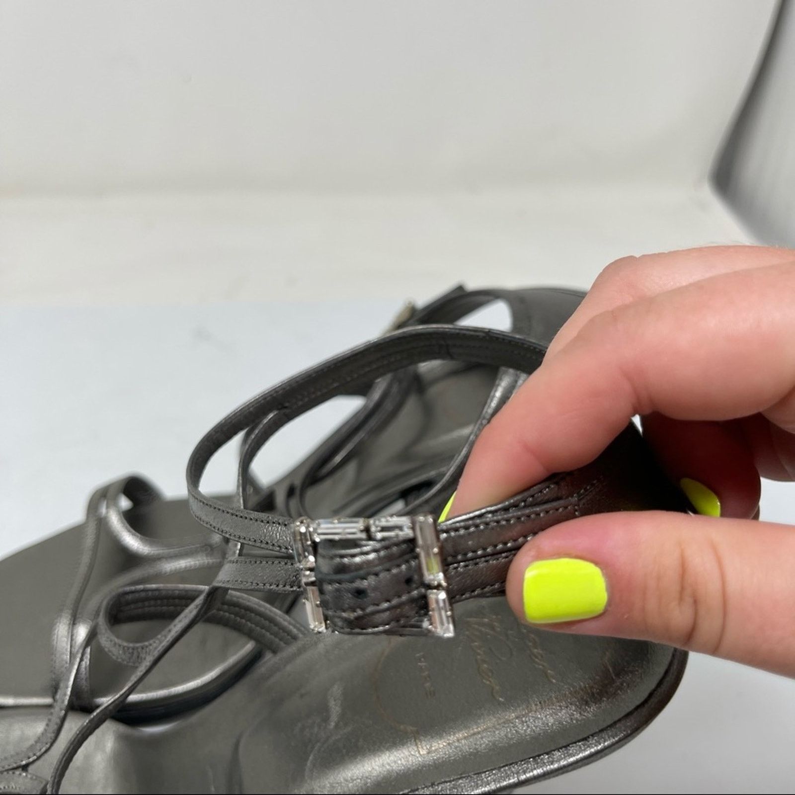 Roger Vivier Roger Vivier Metallic Silver strap summer heel sandals 42 11 Size US 11 / IT 41 - 5 Thumbnail