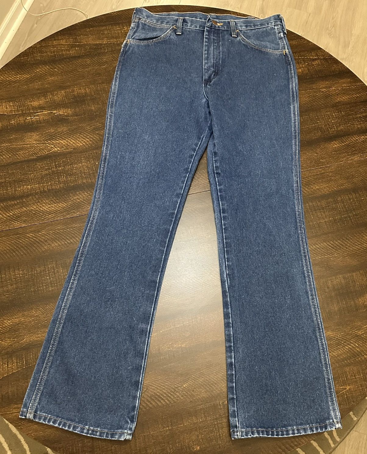 Wrangler Vintage Wrangler Mens Jeans Blue Size 33x32 Denim Straight Size US 33 - 1 Thumbnail