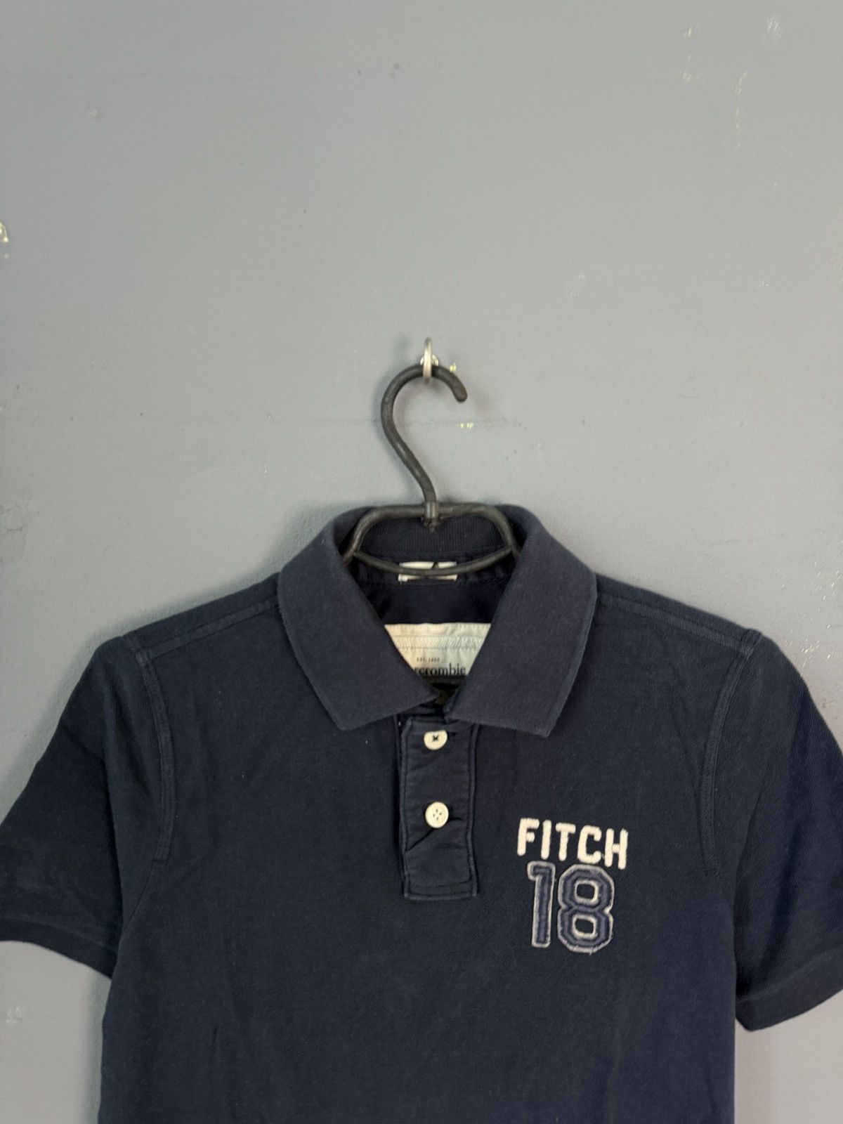 Abercrombie & Fitch Authentic Blue Graphic Tee Abercrombie and Fitch Size US M / EU 48-50 / 2 - 3 Thumbnail