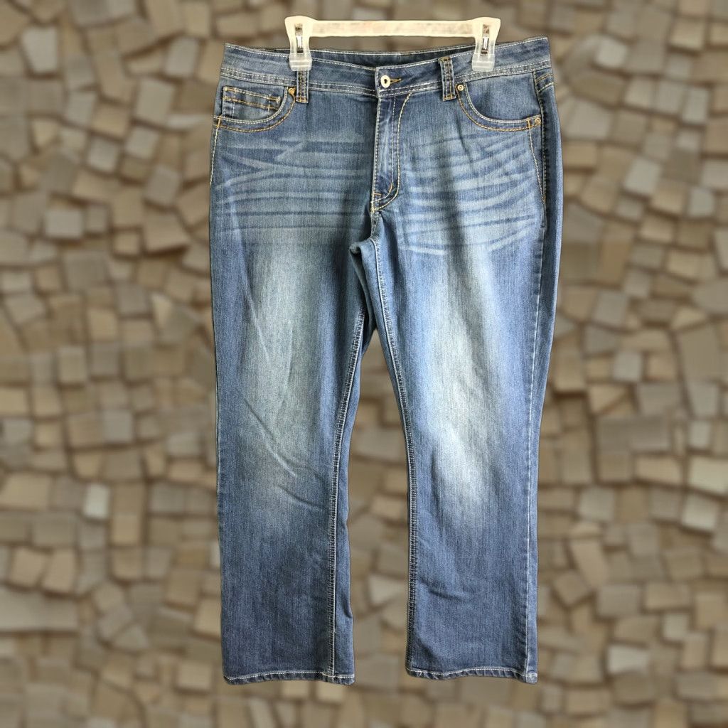 Denime CG CG Womens Jeans Size 16 Mid Rise Medium Wash Straight Leg Blue Denim Cotton Inseam 29in Size 38" / US 16 / IT 52 - 1 Thumbnail