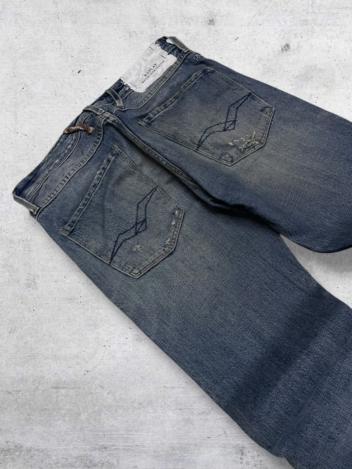 Replay VINTAGE REPLAY OG DESIGNER 90S DISTRESSED BANDANA DENIM Size US 30 / EU 46 - 14 Thumbnail