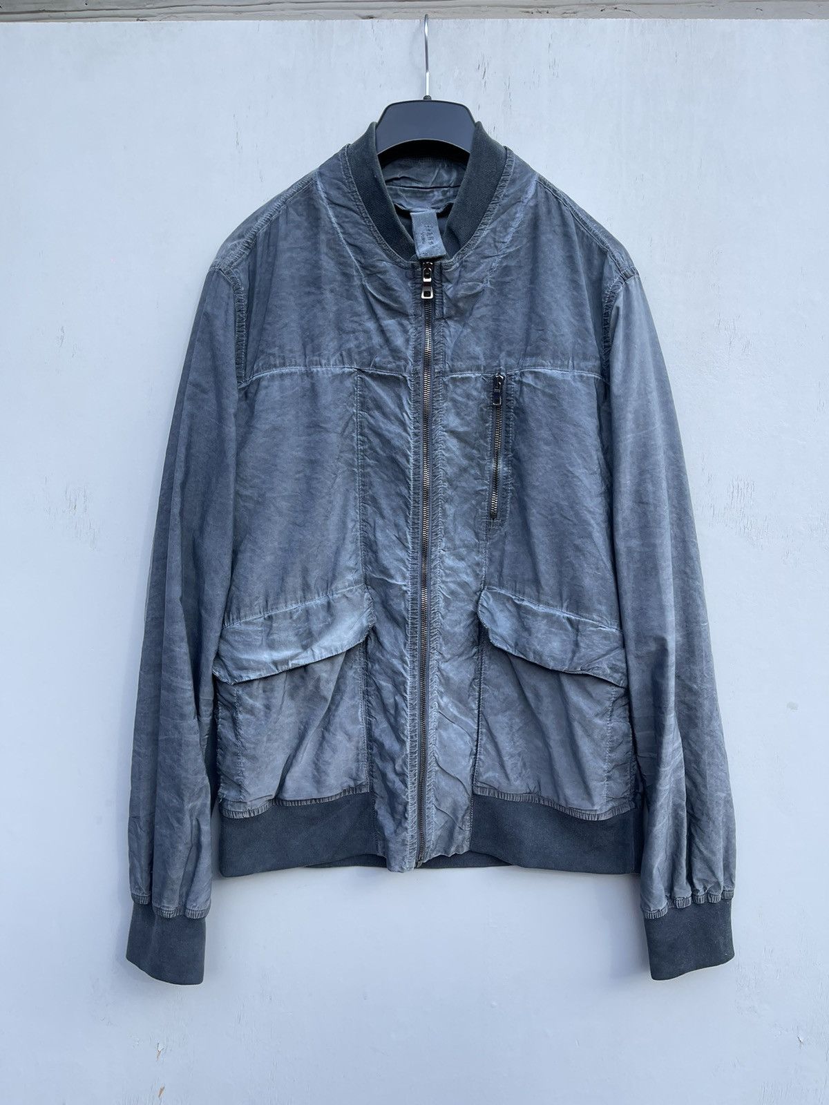 image of Avant Garde x Italian Designers Transit Uomo Designer Luxury Nylon Metal Zip Bomber Jacket in Blue 