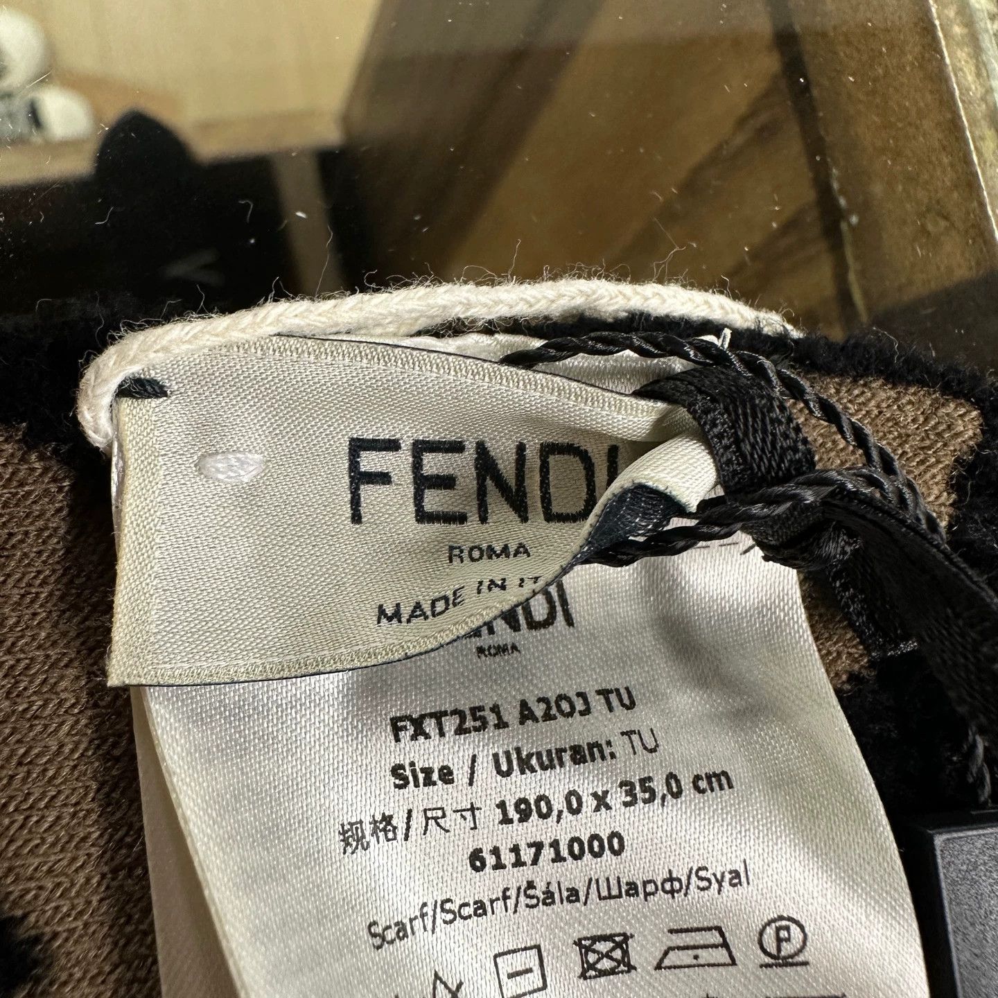 Fendi Fendi feb141 FF all over twill wool scarf Size ONE SIZE - 3 Thumbnail
