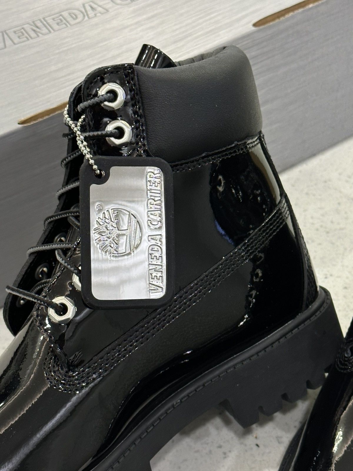 Timberland Veneda Carter Black Patent Timberland Size US 5 / EU 37 - 2 Thumbnail