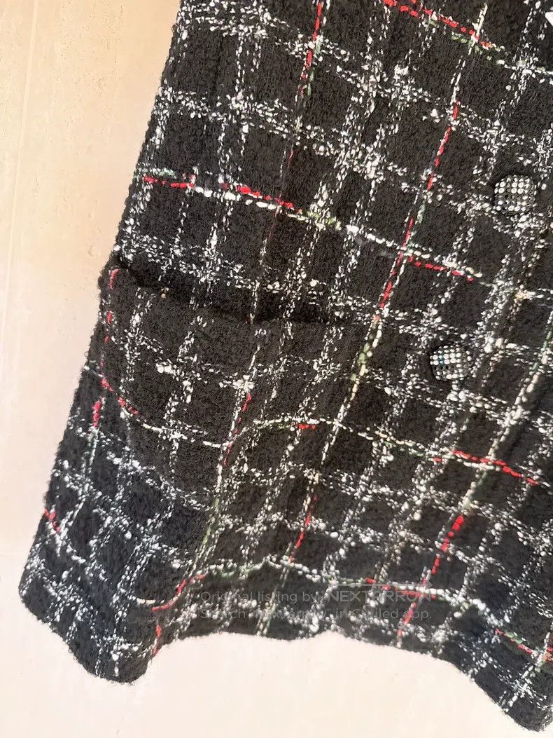 Chanel Chanel 22K autumn and winter black plaid tweed suit jacket Size XXS / US 00 / IT 34 - 4 Thumbnail