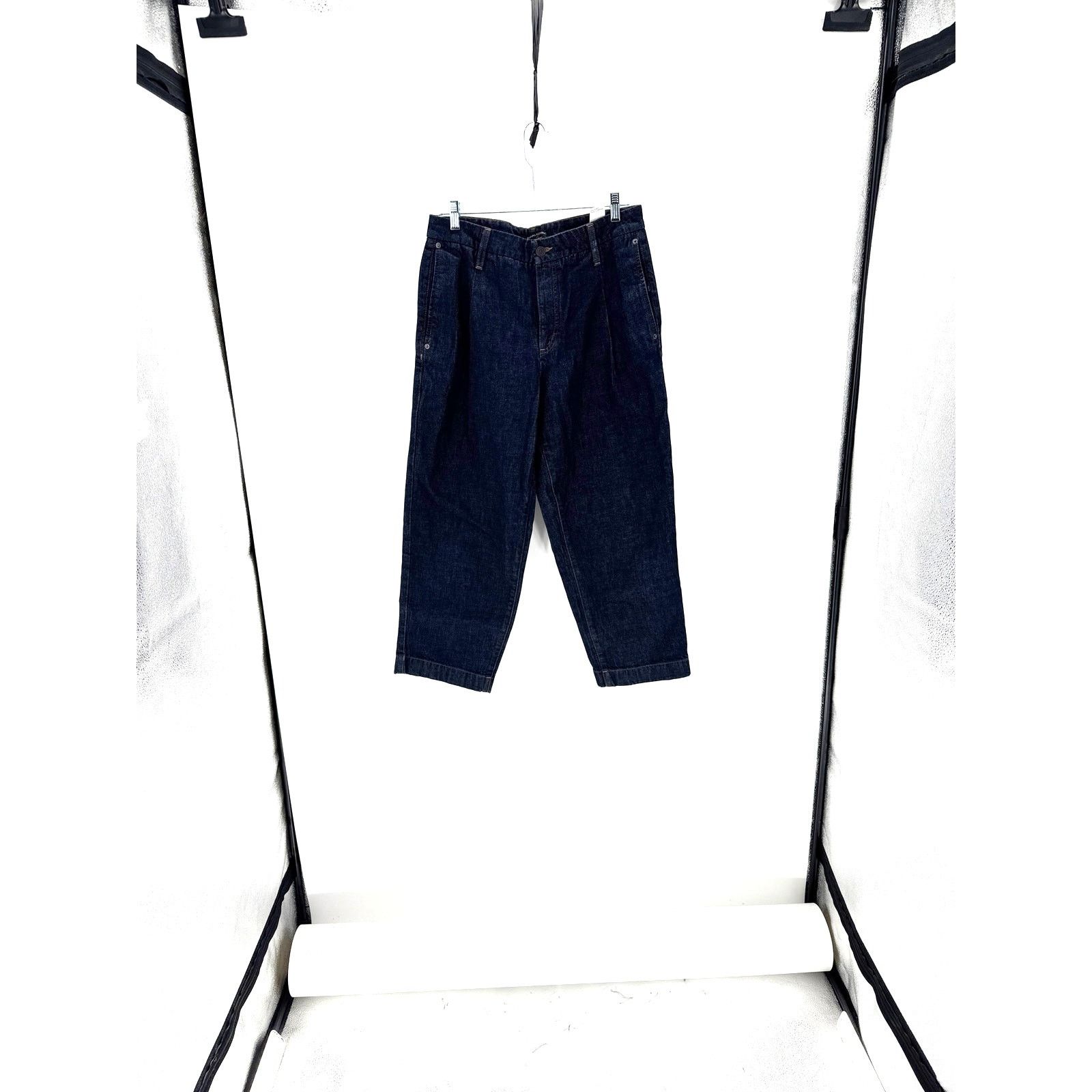 Banana Republic Banana Republic mid rise straight leg pleated front jeans Size 32" / US 10 / IT 46 - 3 Thumbnail