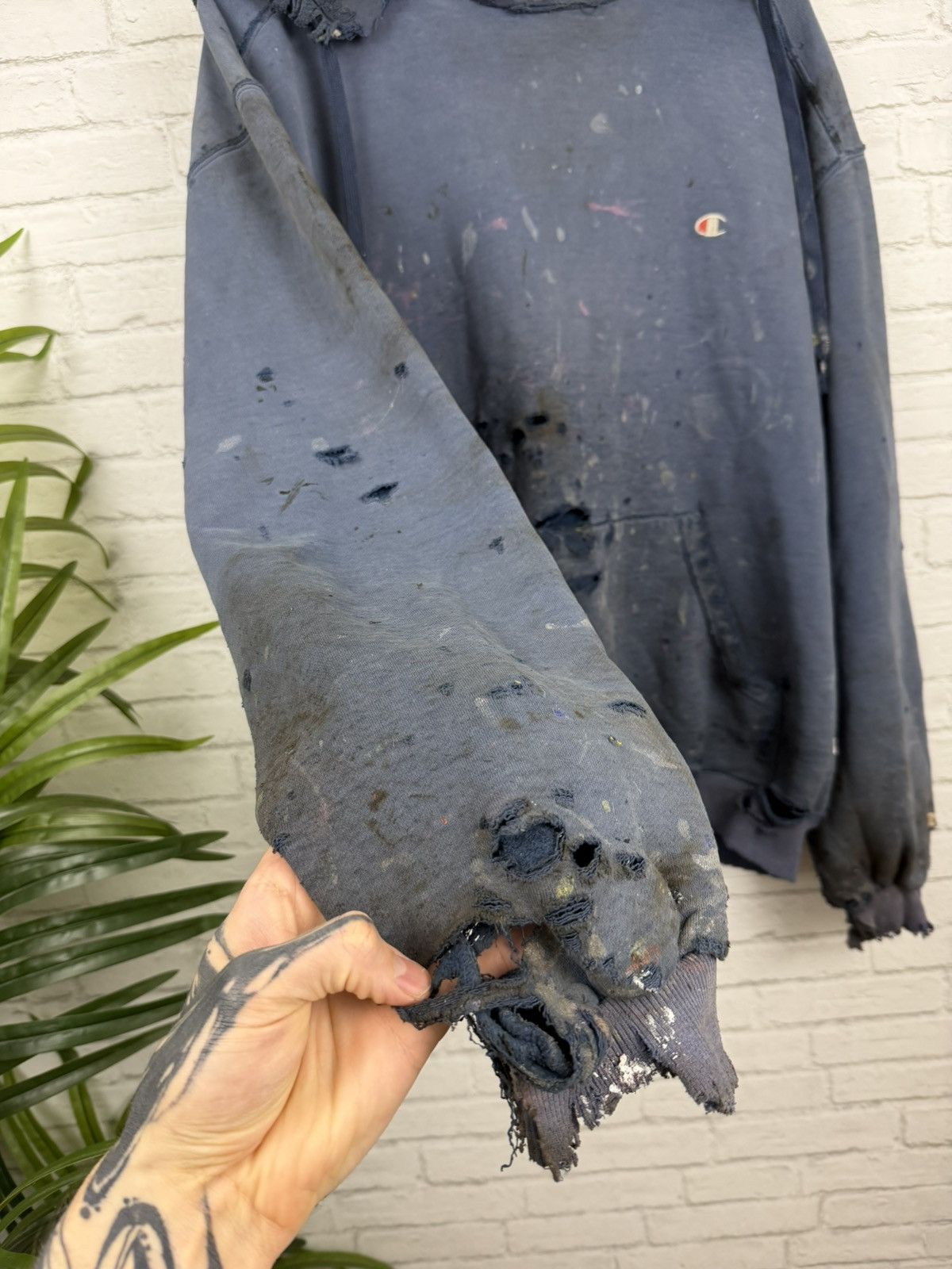 Champion (XL) APOCALYPTIC THRASHED OUT Faded Blue Champion Hoodie Size US XL / EU 56 / 4 - 10 Thumbnail