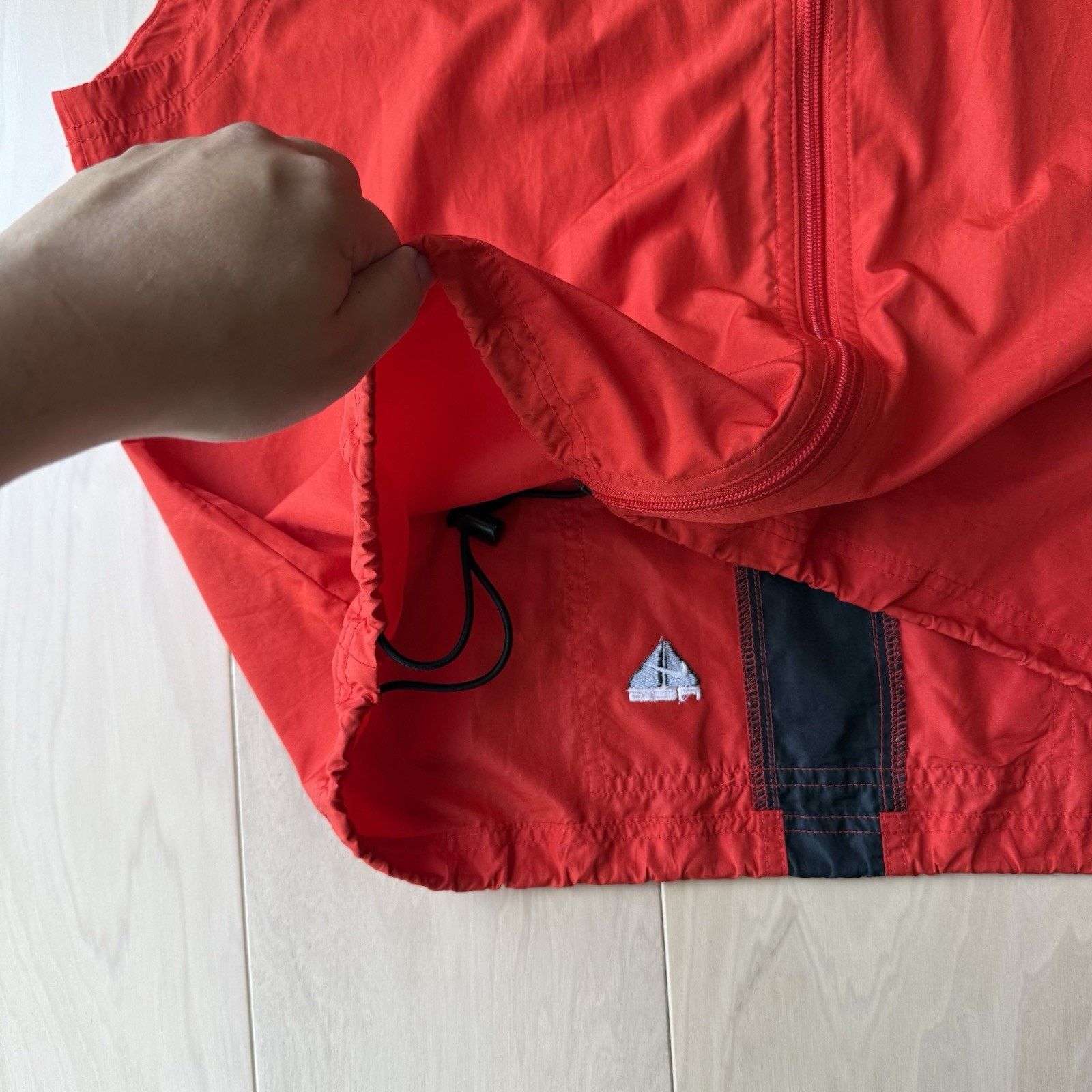 Nike ACG × Vintage Vintage Nike ACG Vest XL Red Y2K Full Zip Utility Hiking Size US XL / EU 56 / 4 - 5 Thumbnail