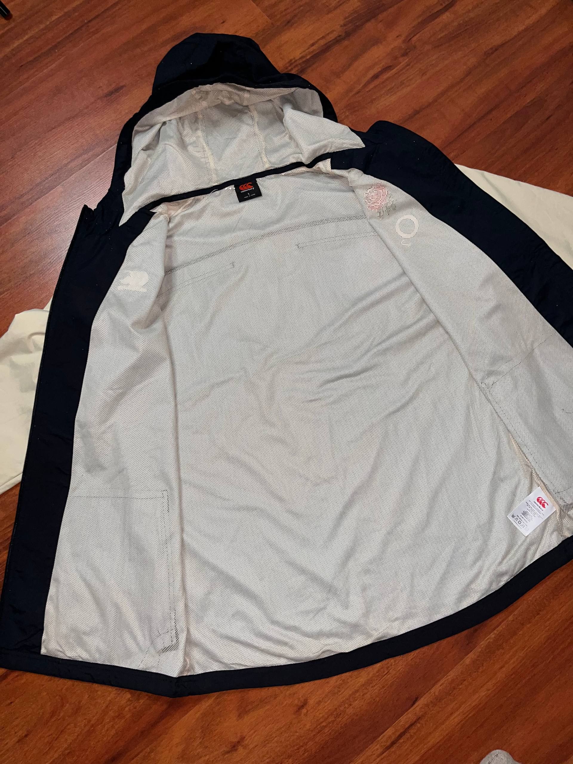 Canterbury of New Zealand England Rugby Canterbury O2 Jacket L Size US L / EU 52-54 / 3 - 6 Thumbnail