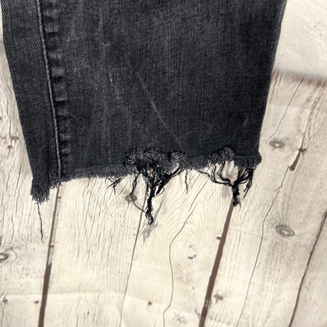 Pistola Pistola Womens Skinny Cropped Black Jeans W 29 Style P8288STB-STE Frayed Hem Ankle Cropped 25" Inseam 7" Leg Opening 10" Front Rise Jeans Womens Size 29" - 4 Thumbnail