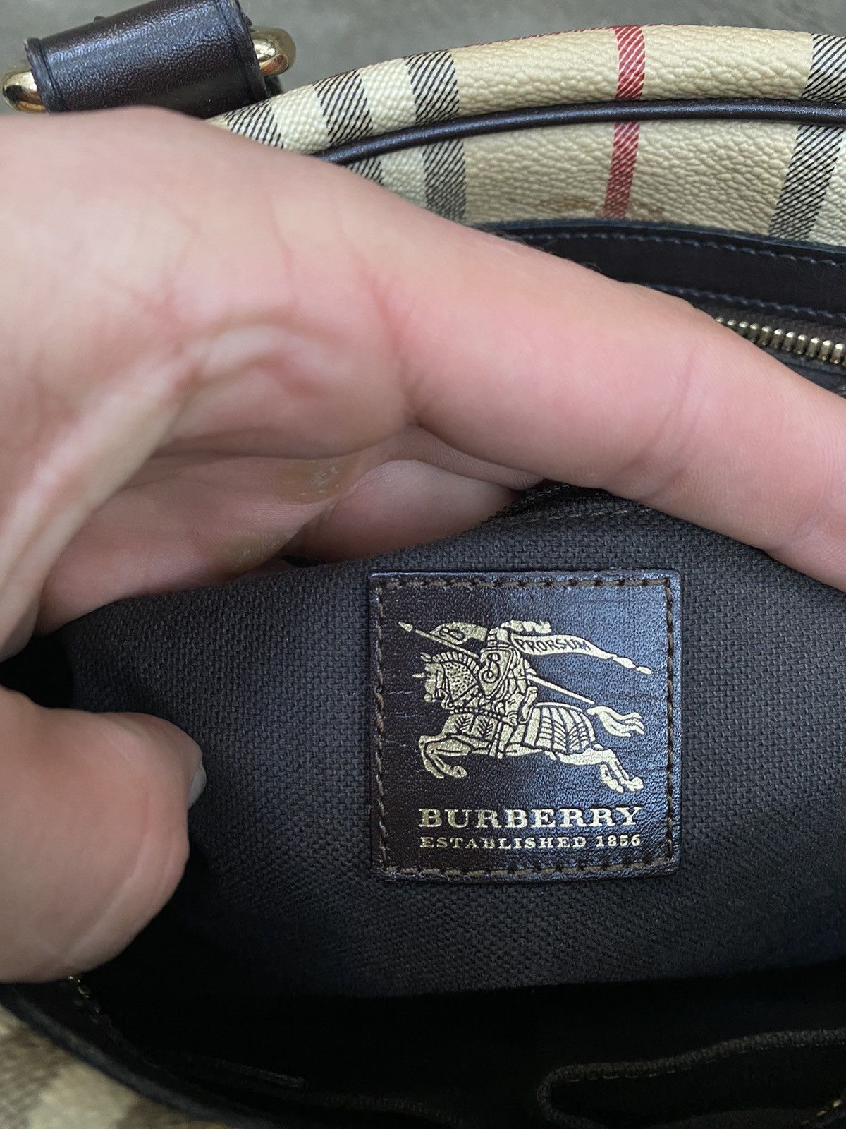 Burberry Burberry Nova Check Monogramm Handbag Size ONE SIZE - 13 Thumbnail