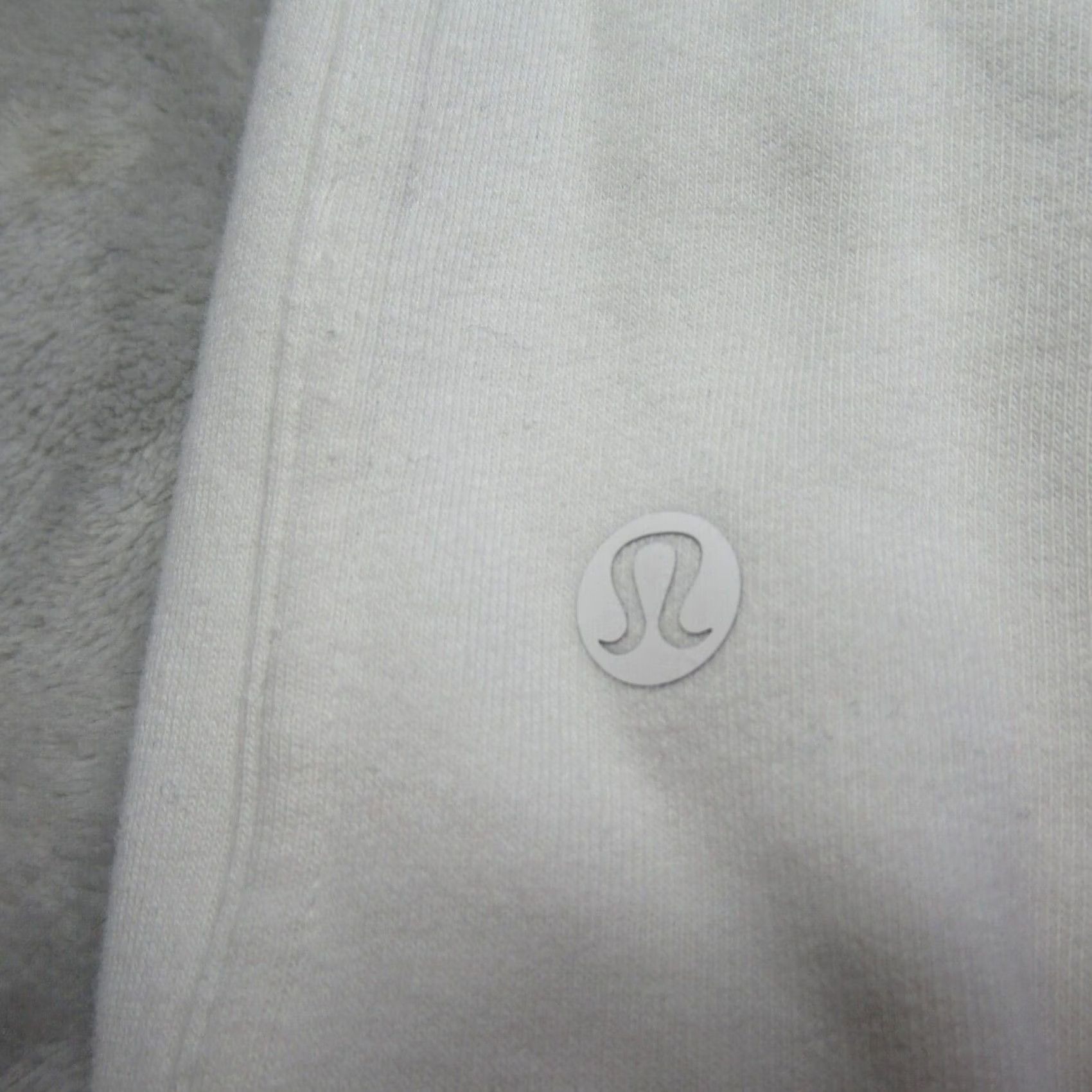 Lululemon VINTAGE: no | Lululemon Hoodie Womens 6 White Pockets Fleece Pullover Sweatshirt Activewear Size M / US 6-8 / IT 42-44 - 2 Thumbnail