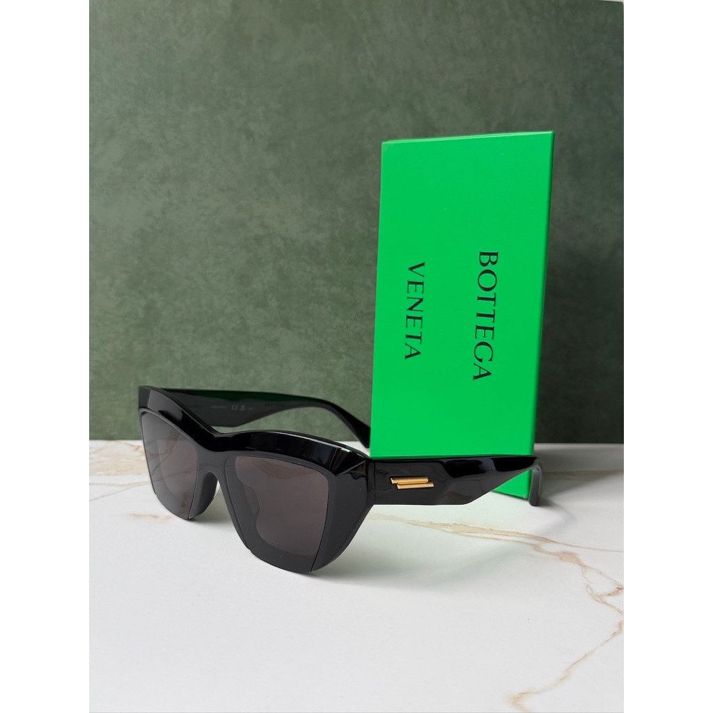 Bottega Veneta NEW Bottega Veneta BV1218S Black Cat Eye Sunglasses Size ONE SIZE - 3 Thumbnail