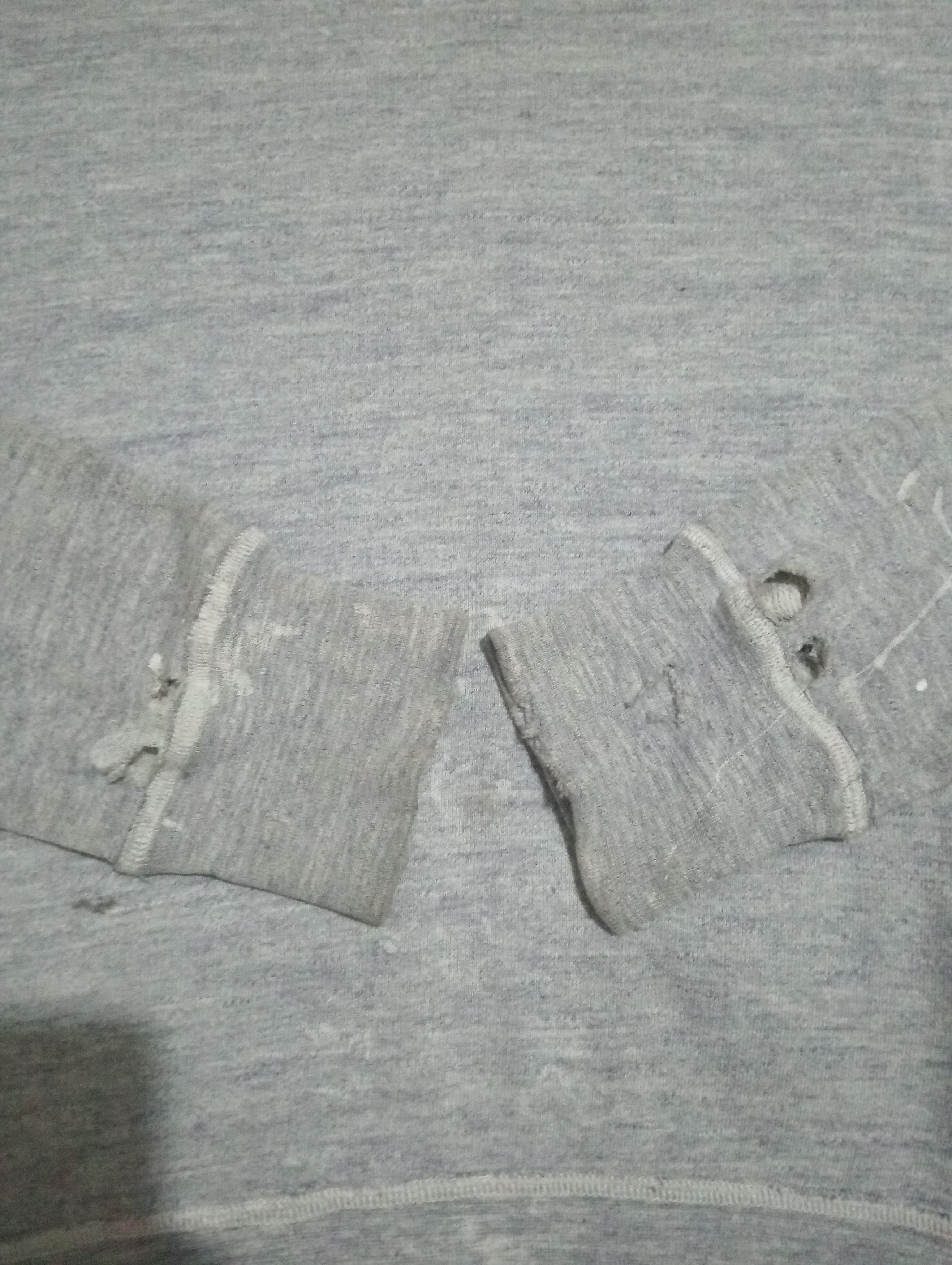 Dsquared2 Vintage Dsquared2 Distressed Zip-Up Sweatshirt Size US S / EU 44-46 / 1 - 5 Thumbnail